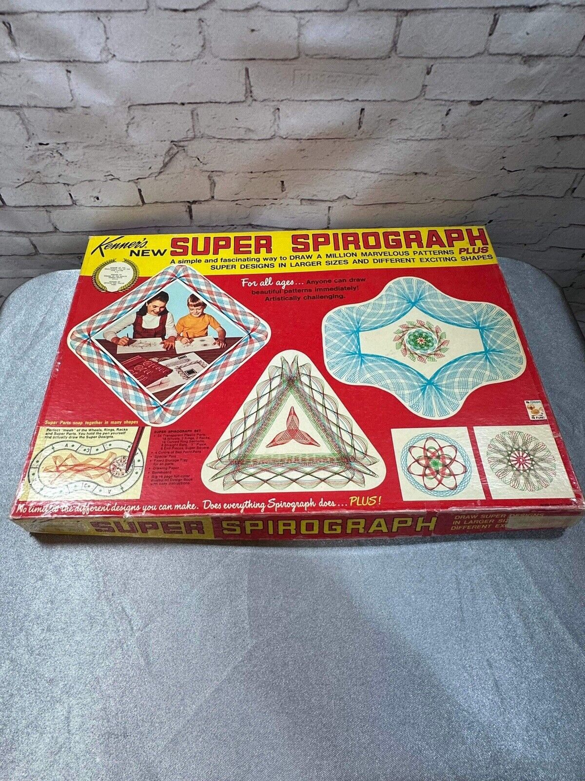 Vintage 1969 Super Spirograph by Kenner #2400 Excellent Clean Collectible VGM