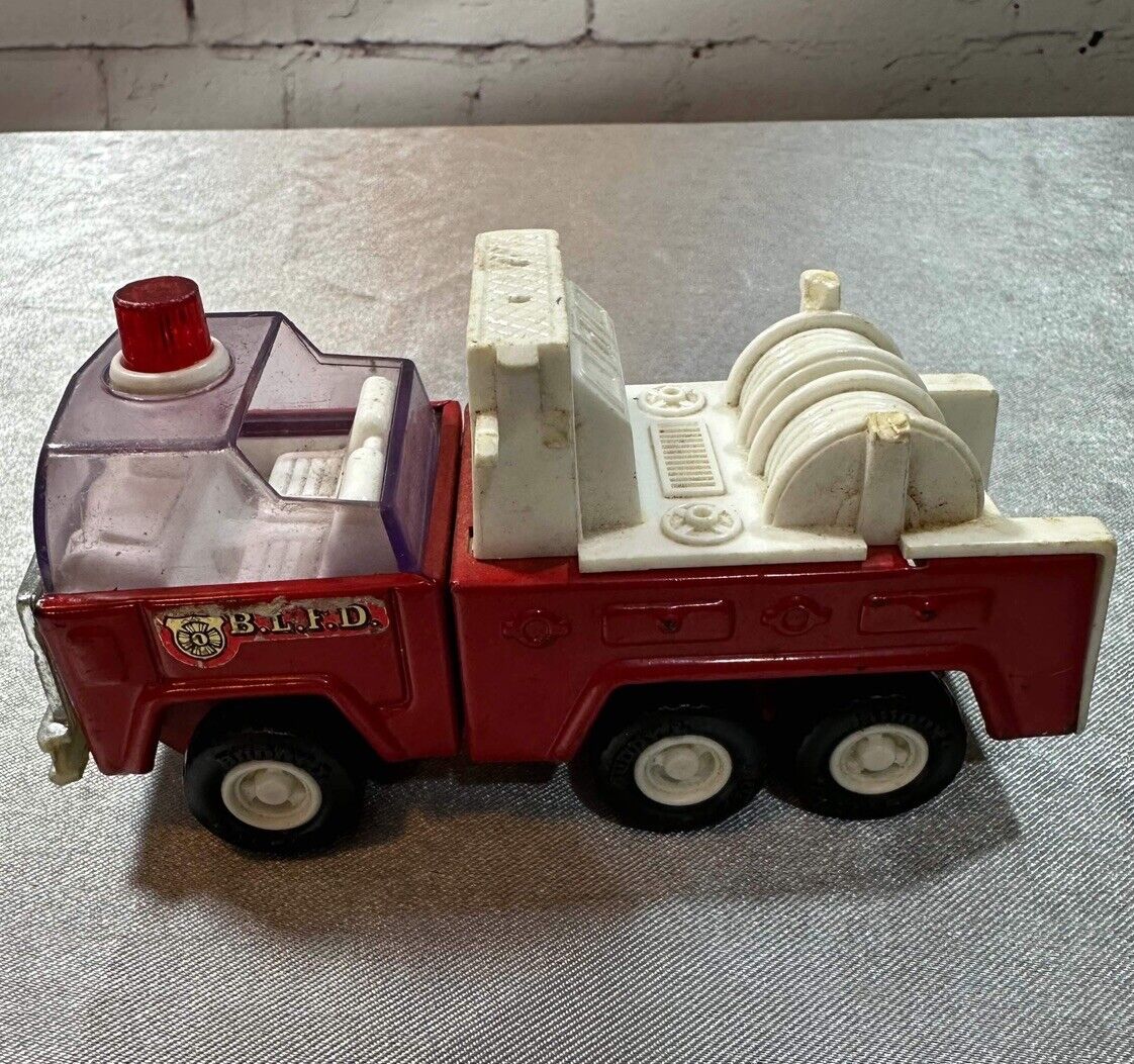Vintage Buddy L Fire Truck Red 5.25” Long VTY 002