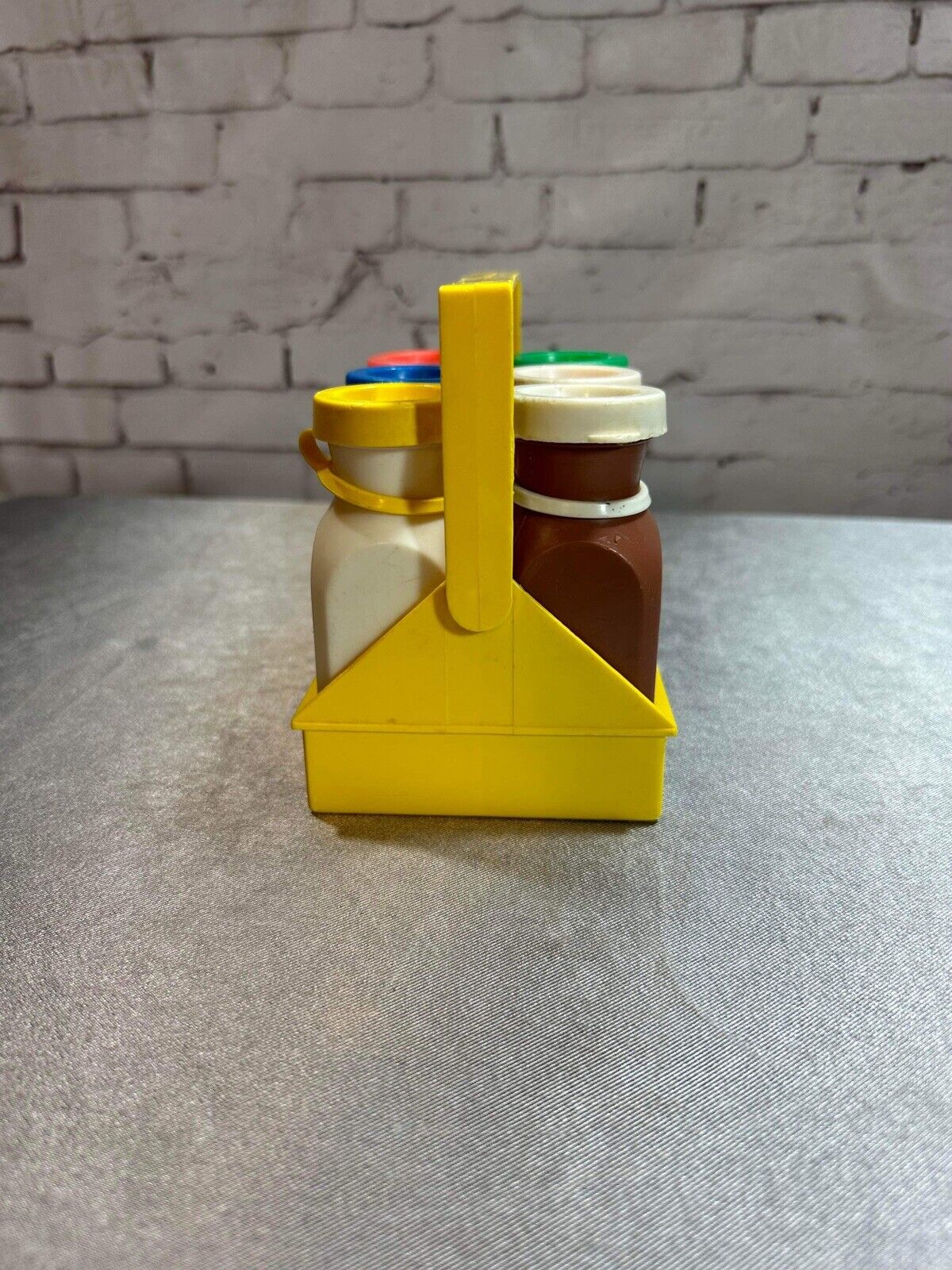 1970's Vintage Fisher Price 6 Milk Bottles with Caps and Carrier Toy #637 VTY