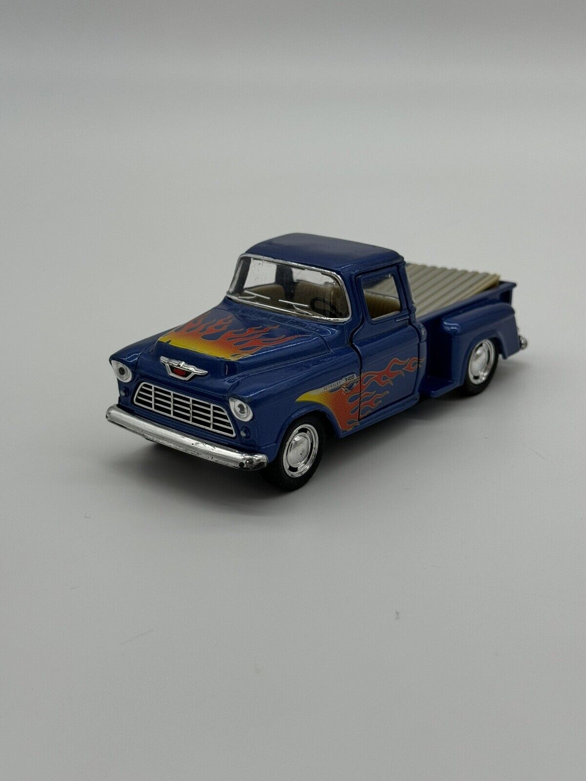 1955 Blue Chevrolet Stepside Pickup Ute w/ Flames 1:32 Scale Die-Cast Model 006