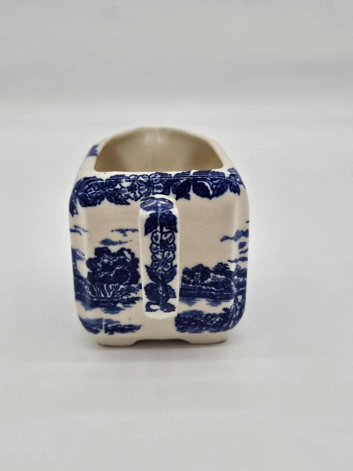 Churchill Blue Willow 5 Piece Dinnerware Set, Made in England