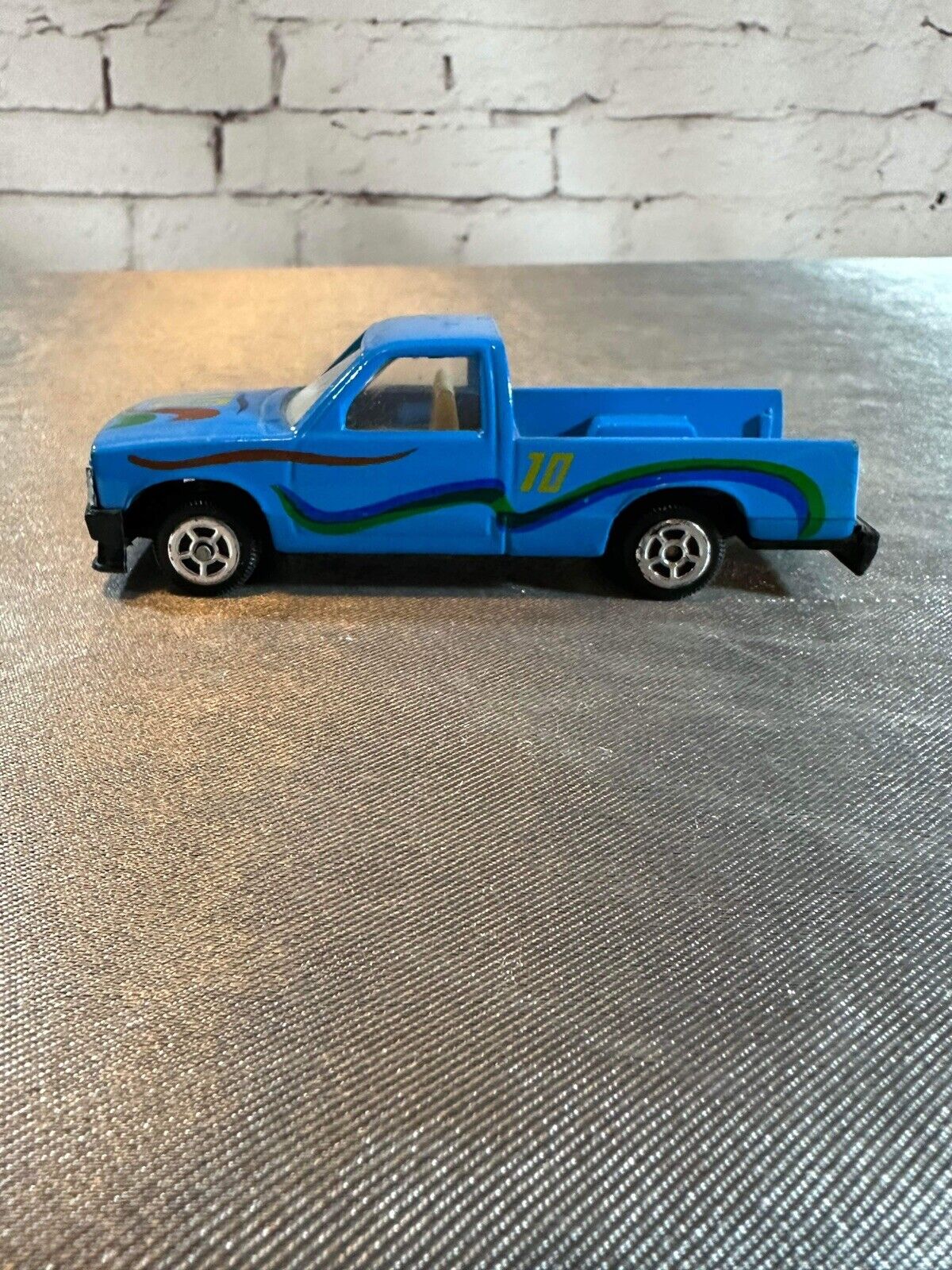 Vintage Chevrolet 1:43 Die Cast Pickup Toy Truck VTY