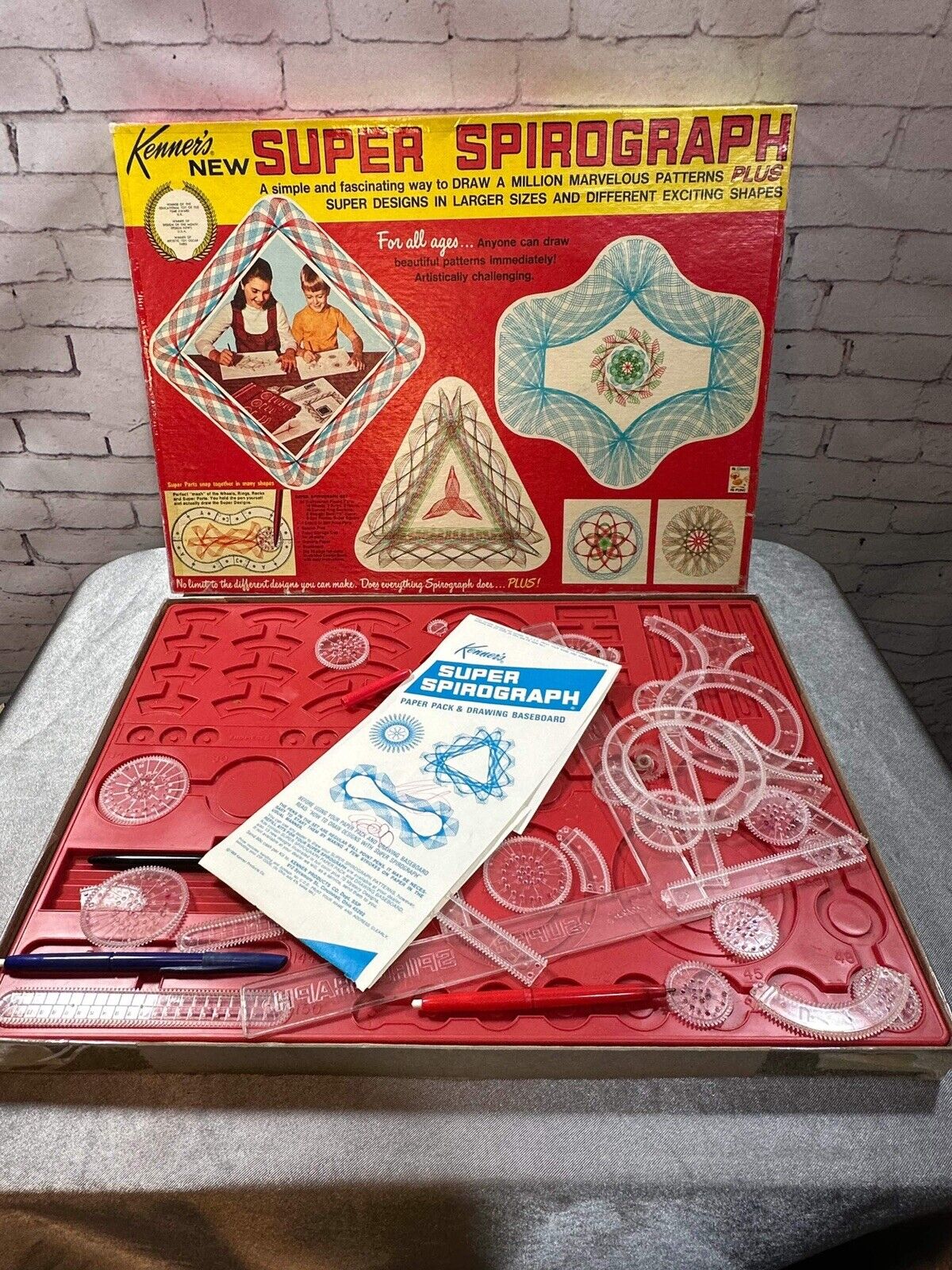 Vintage 1969 Super Spirograph by Kenner #2400 Excellent Clean Collectible VGM