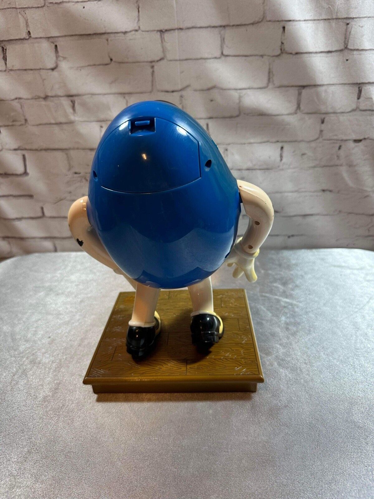 VINTAGE 1991 M&M Candy Dispenser Blues Cafe Blue Mars Wrigley RARE VCFG