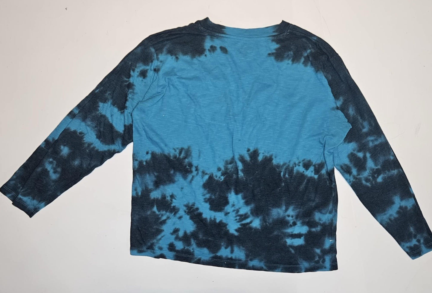 Youth XL 15-17 Disney Graphic T-Shirt Mickey Mouse Long Sleeve Tie-Dye Tee Blue