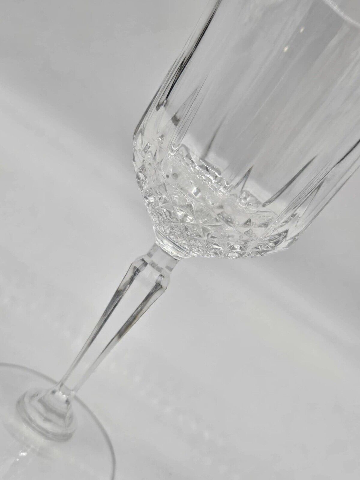 6 STUNNING VINTAGE ST. GEORGE 'AMERICAN HERITAGE' CUT CRYSTAL WINE GLASSES