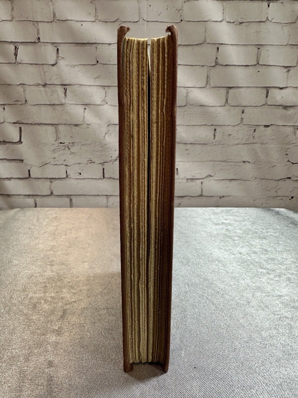 FIRST EDITION - ANNA AND THE KING OF SIAM, MARGARET LANDON, 1944 VBKS
