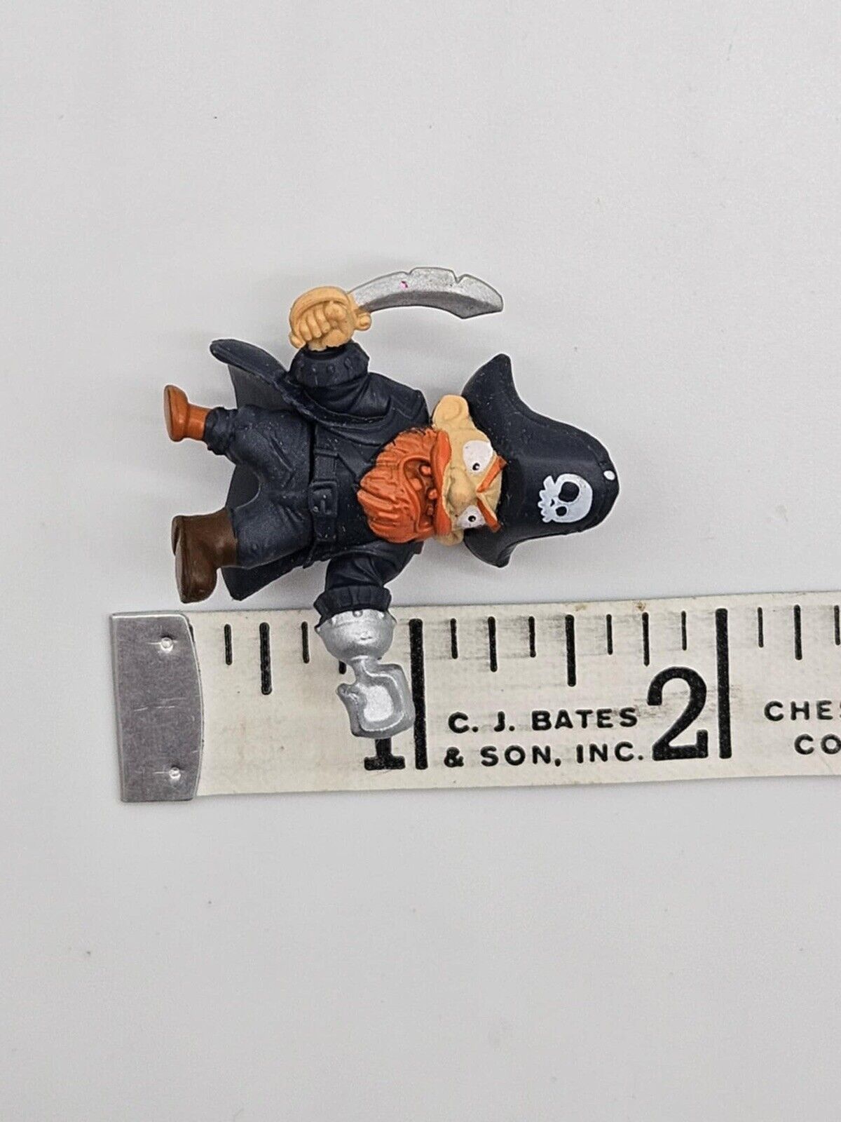 Zuru Smashers Dino Island EXCLUSIVE RED BEARD PIRATE Mini Figure