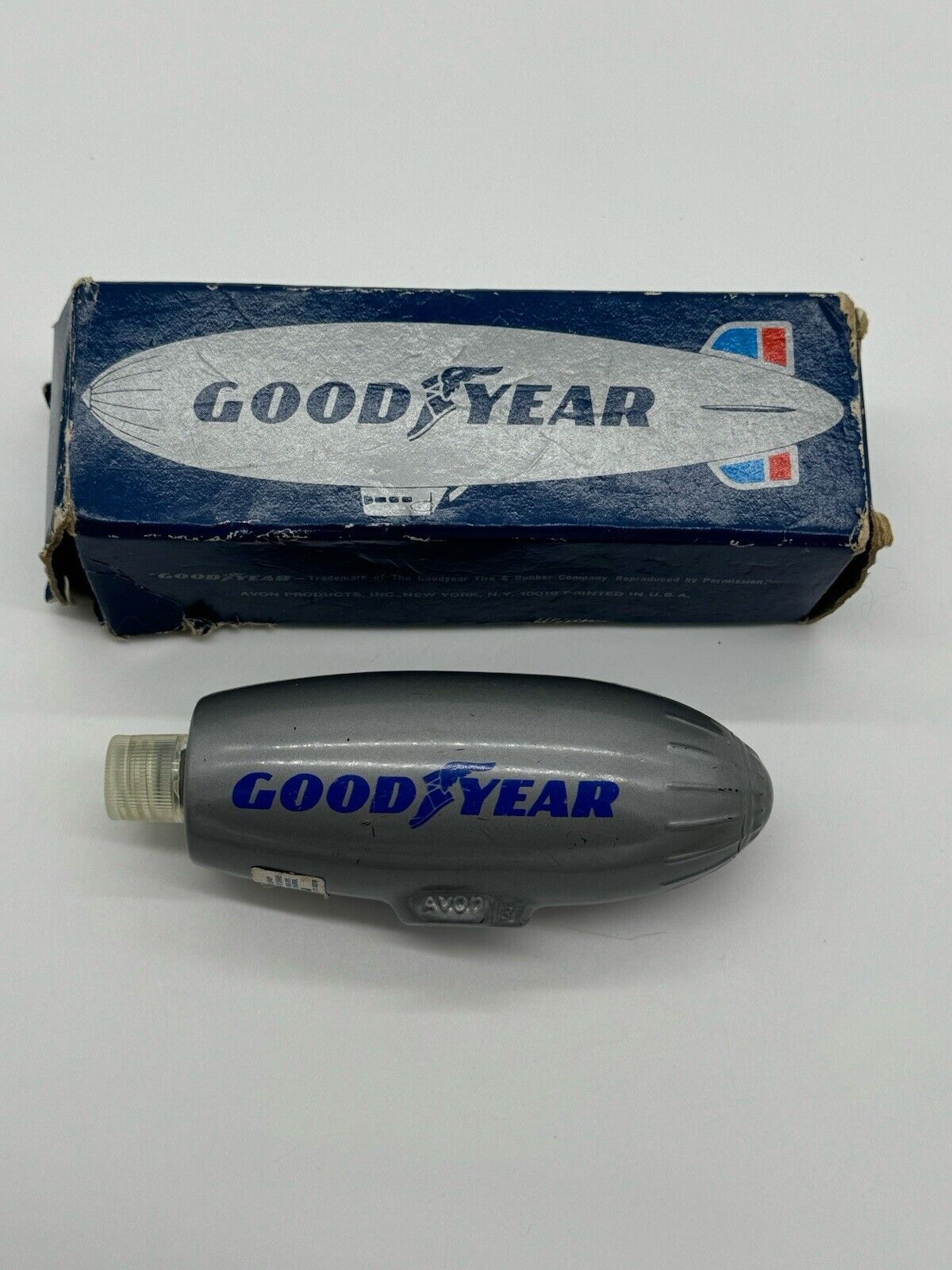 Avon Goodyear Blimp Decanter - Everest after shave -1978 TNO 006