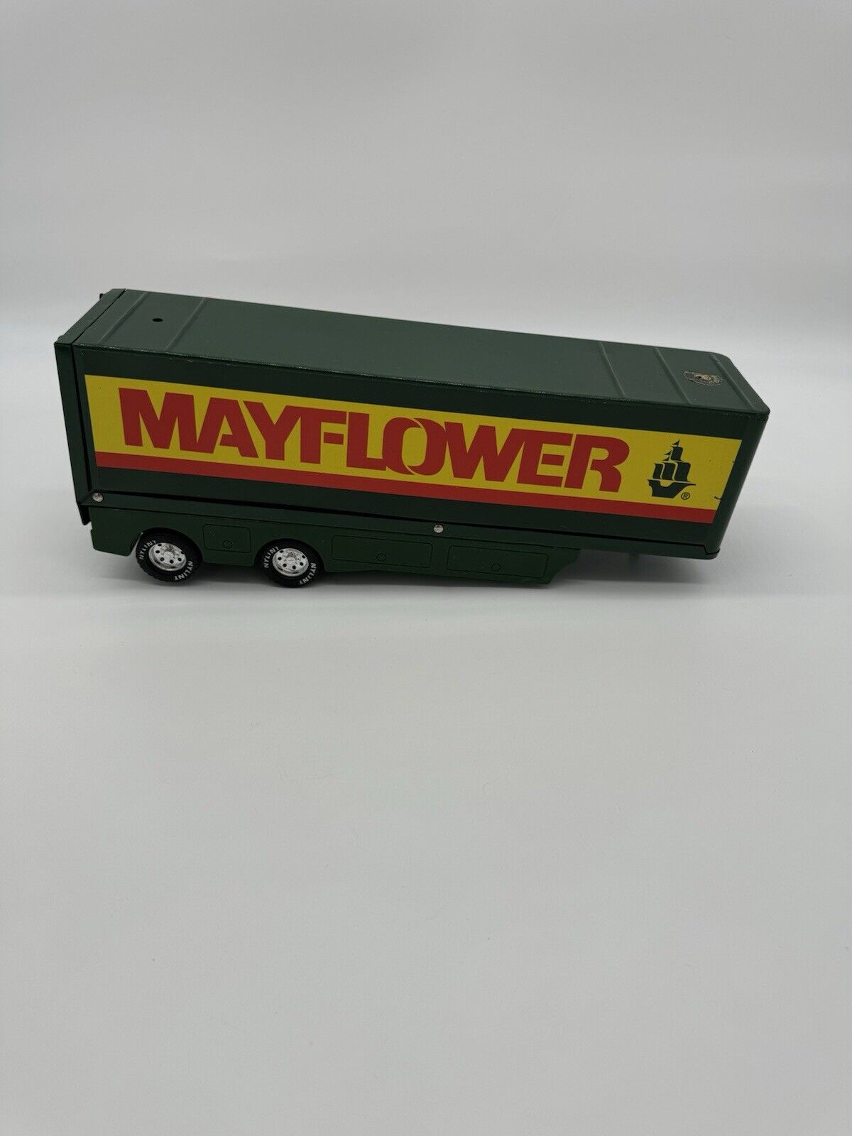 Winross 1:64-Scale Diecast "Mayflower" Trailer