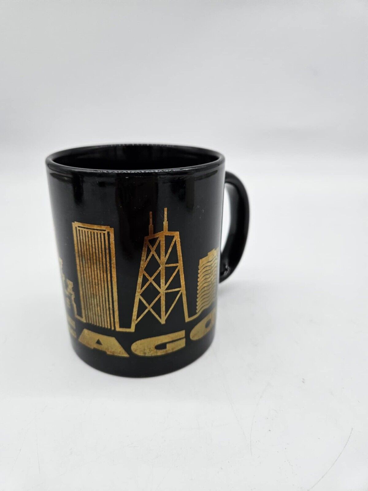 CHICAGO City Skyline, Gold on Black, COFFEE CUP Mug