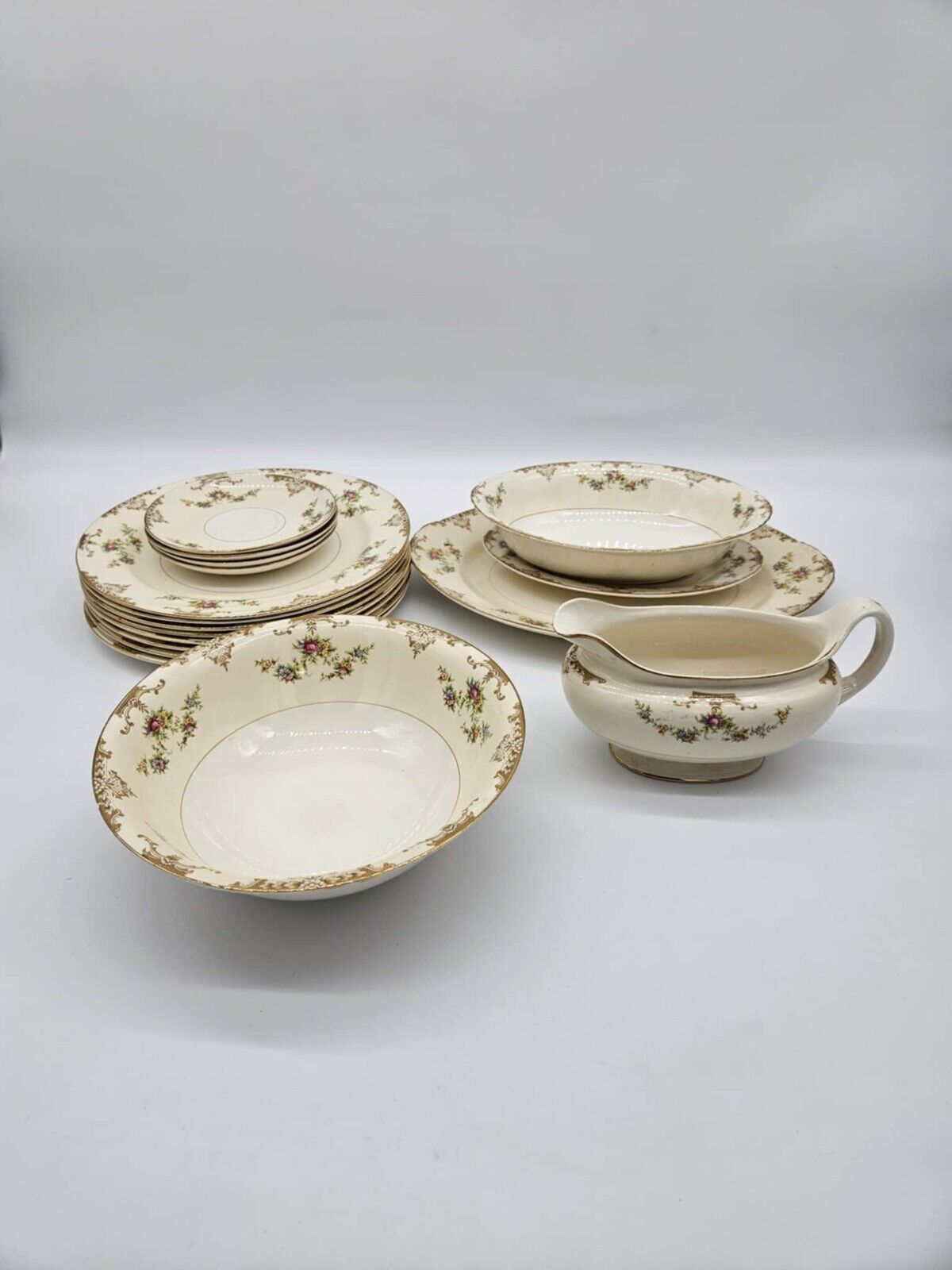 17 Piece Set of Antique Eggshell Nautilus China USA F 44 N 5.