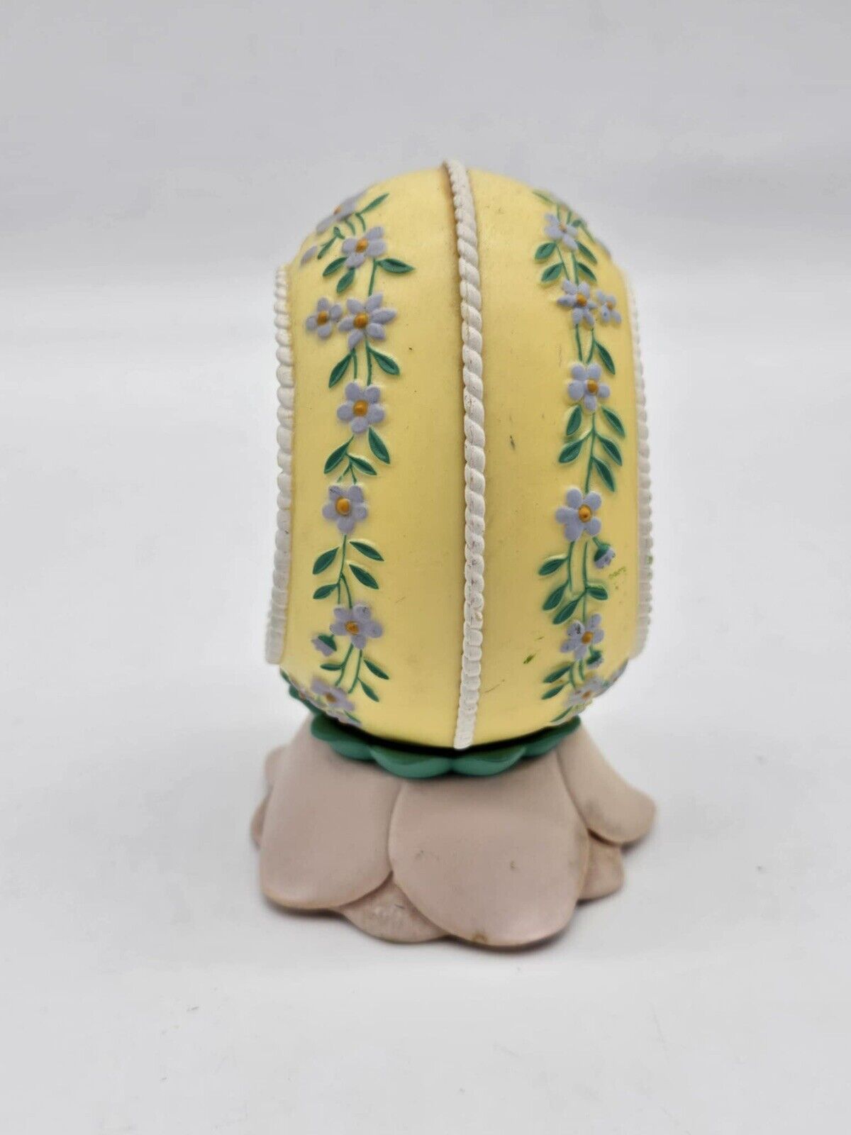 Enesco Rotating Musical Easter Egg Panoramic “Here Comes Peter Cottontail” WORKS