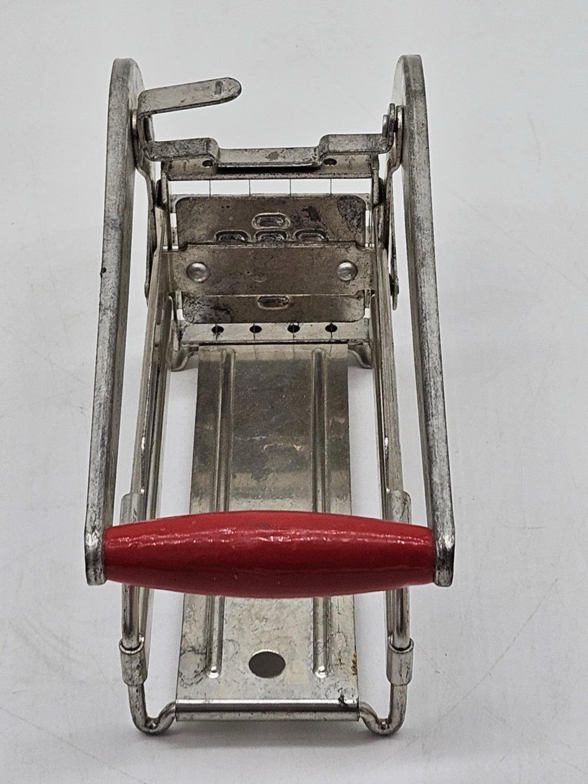 Vintage Villa potato chipper french fry slicer cutter red handle w/ box England