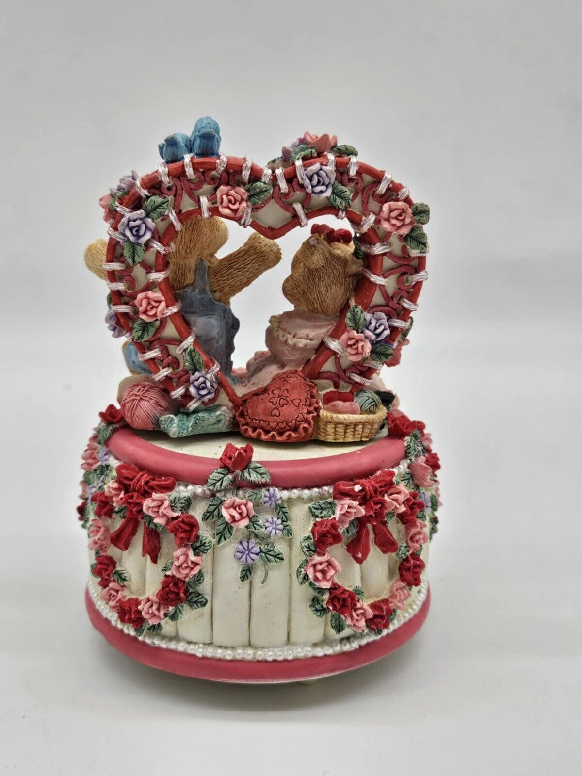 Vintage Valentine’s Day Teddy Bears Heart Love Porcelain Music Box