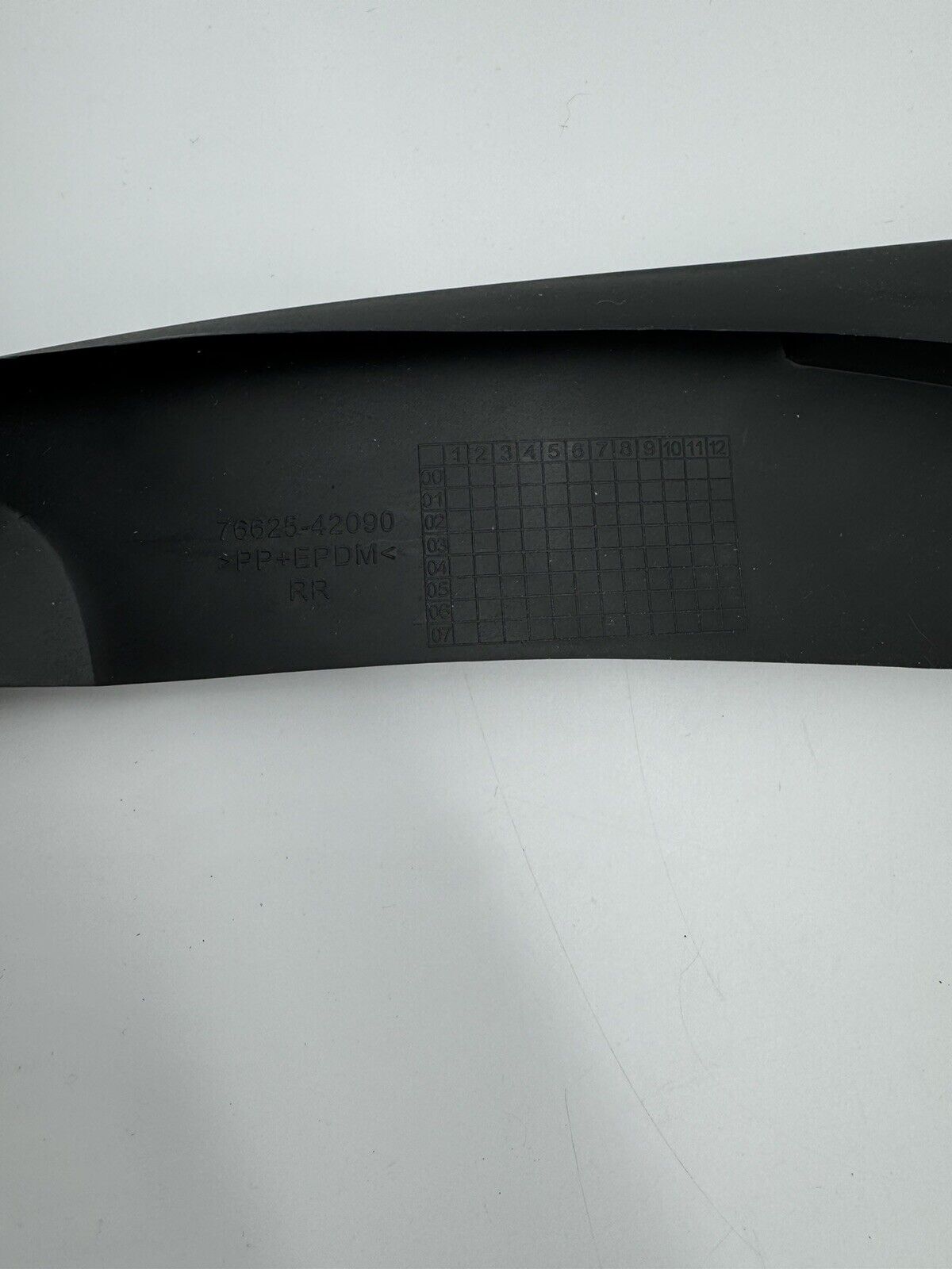 2001-2005 Toyota Mud Flaps 4pcs Front and Rear Car Mudguards Fender Splash Flaps