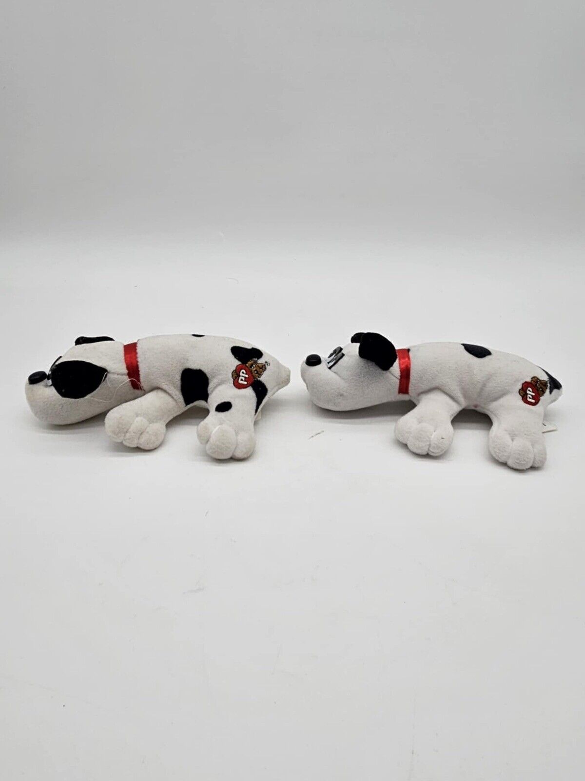 Set of 2 Vintage Tonka Pound Puppies Plush 7” WHITE/BLACK SPOTS Red Collar 1980s