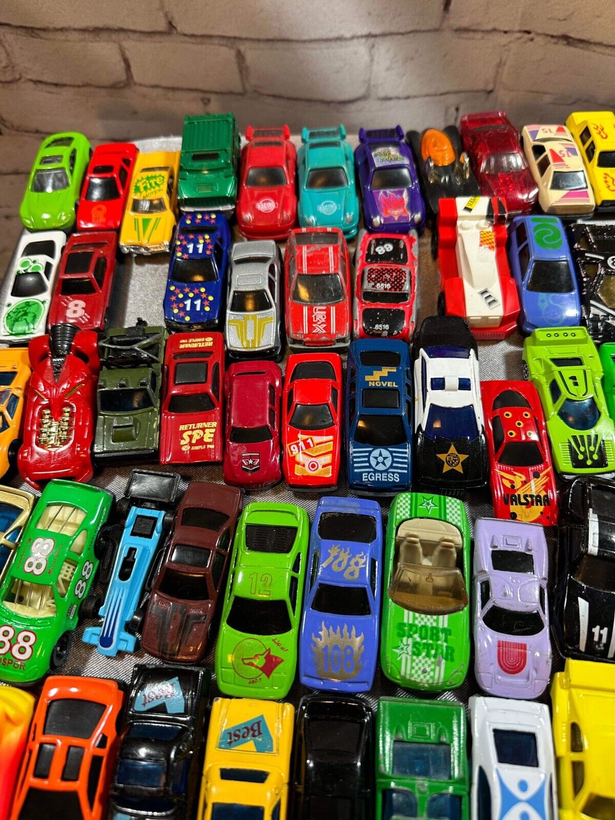 Lot Of 119 Vintage Play Cars - Various Brands 1960s, 1970s, 1980s, 1990s VTY