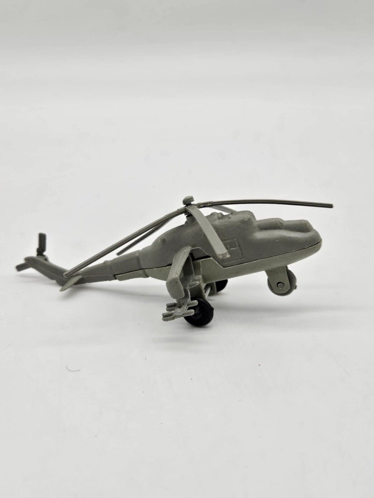 Bravo Force Plastic Green Helicopter