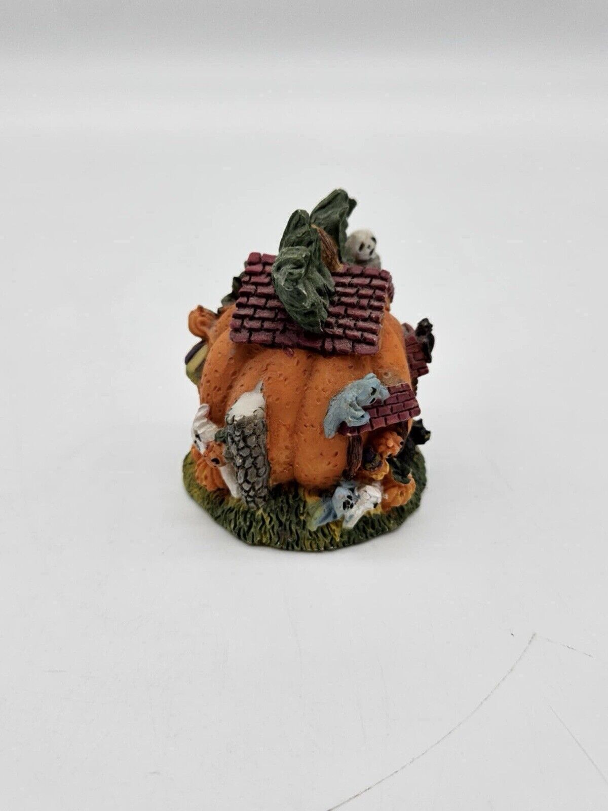 Vtg K's Collection 3" Figurine Halloween Haunted Pumpkin House Ghosts