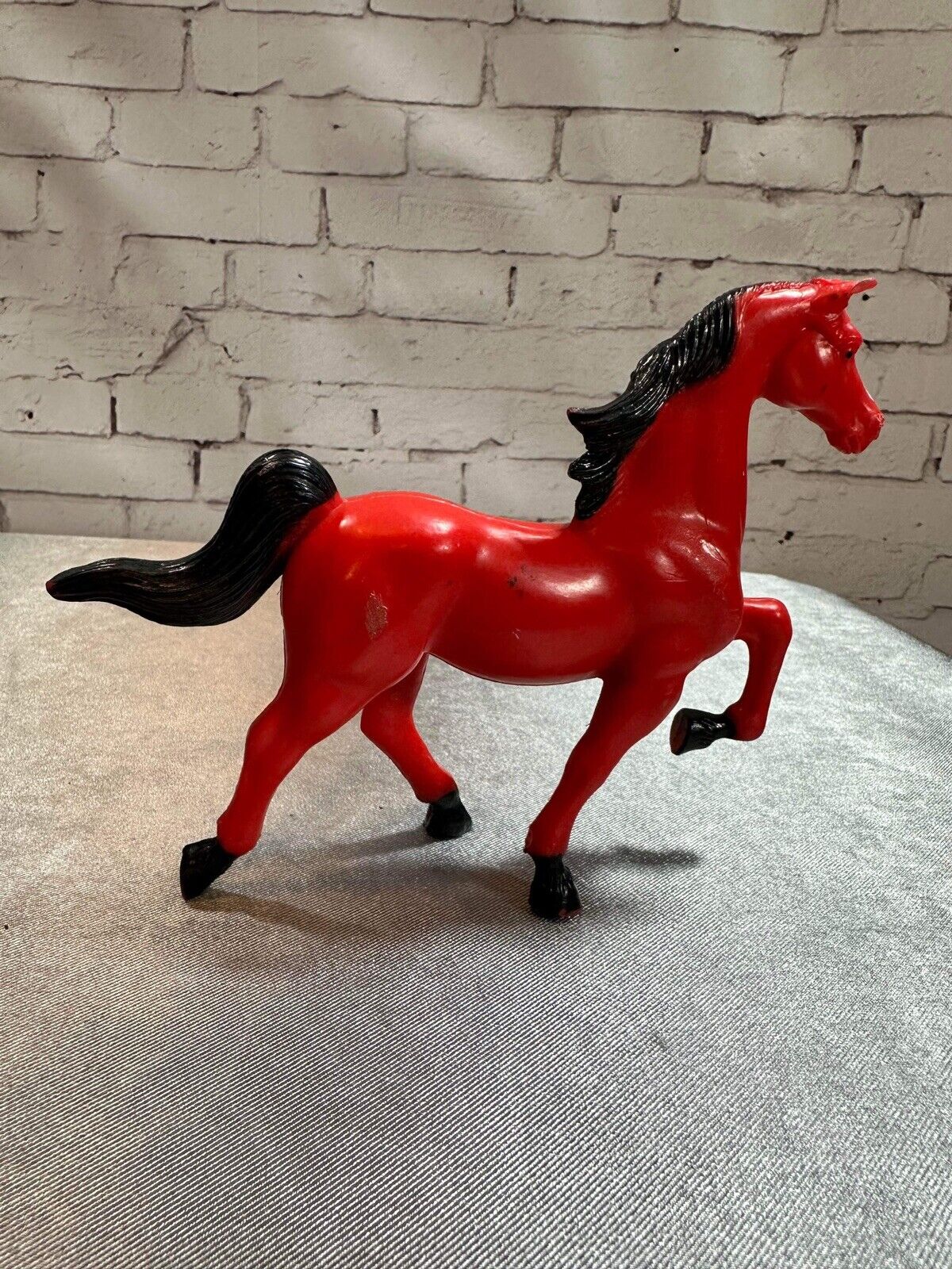 Vintage Imperial 1970s Plastic Toy Horse 1975 VTG Hong Kong Red VTY