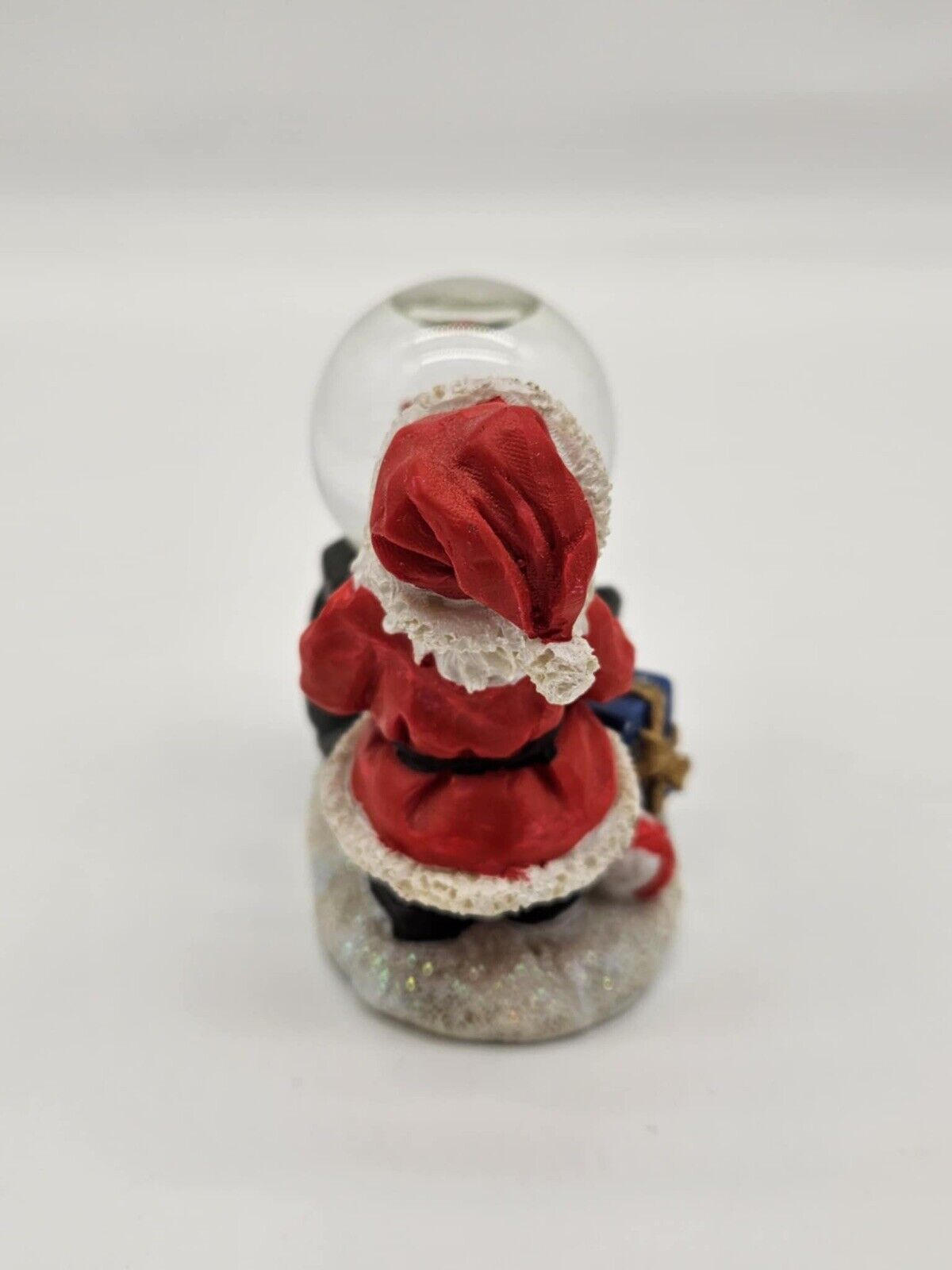 Vintage ‘Kay’s Collection’ Santa Snow Globe w/ Large Gift in the Globe