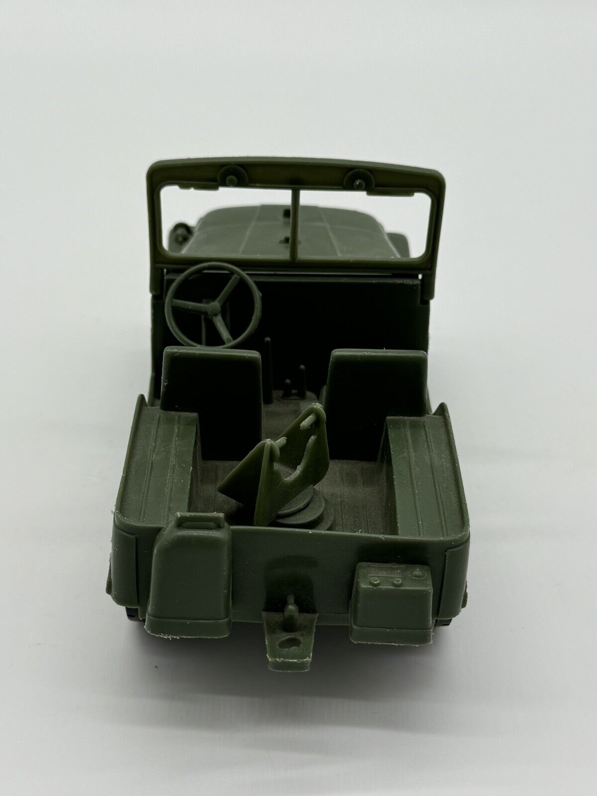 Vintage Processed Plastics Toy Army Jeep with Base For Machine Gun Bin 8
