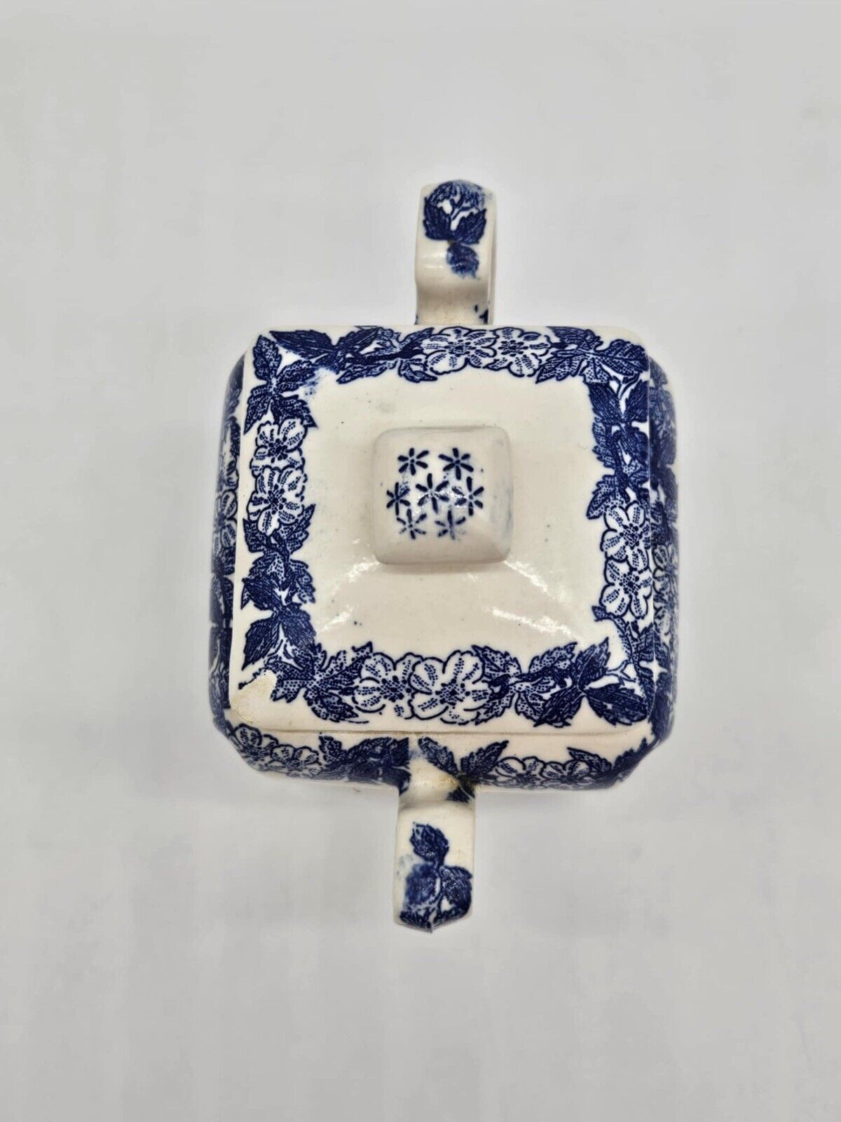 Churchill Blue Willow 5 Piece Dinnerware Set, Made in England