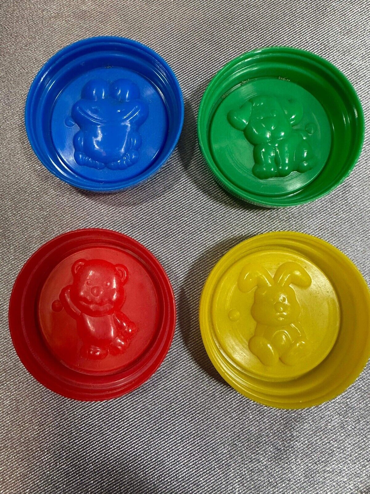 Melissa & Doug Modeling Dough Kit Shape Model and Mold Play Toy VTY