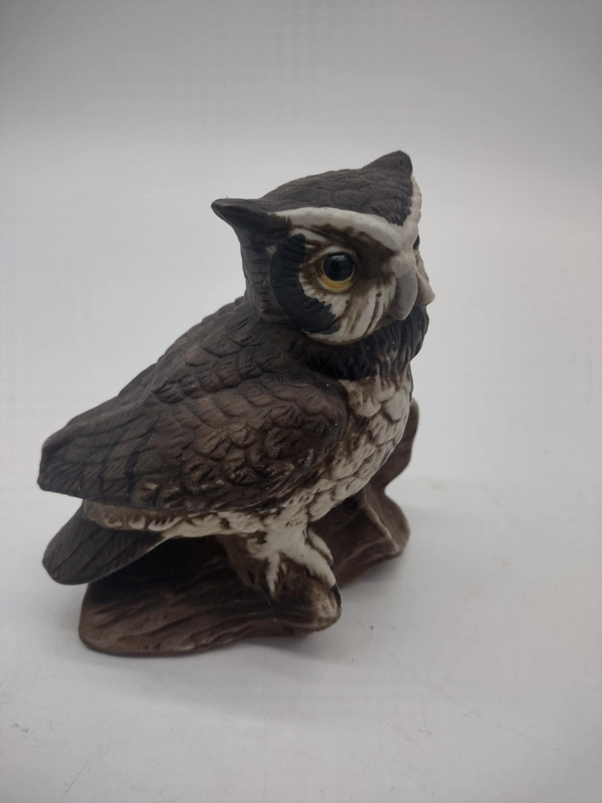 Vtg HOMCOPorcelain, Barn Owl, Closed Wings, #1114, Figurine, Hand Painted