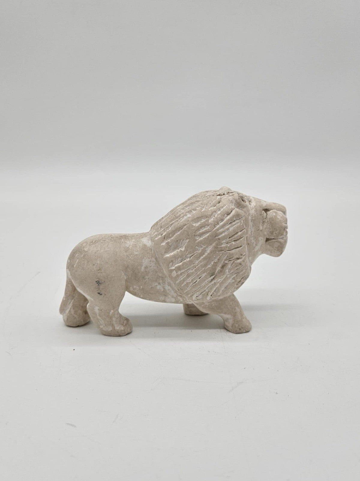 Vtg Lion Soapstone Carving King of the Jungle African Art Figurine Hand Made