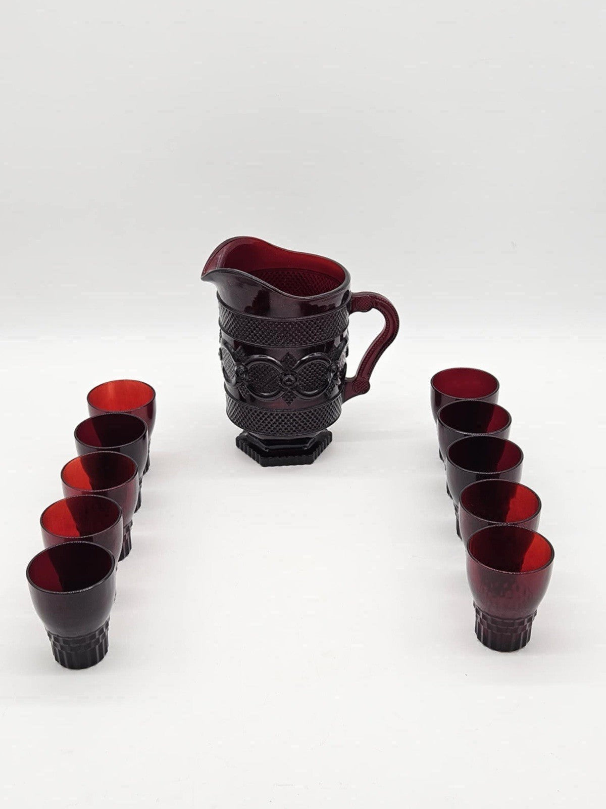 VINTAGE AVON CAPE COD RUBY RED COLLECTION PITCHER 48 Oz w/ 10 PC GLASS SET