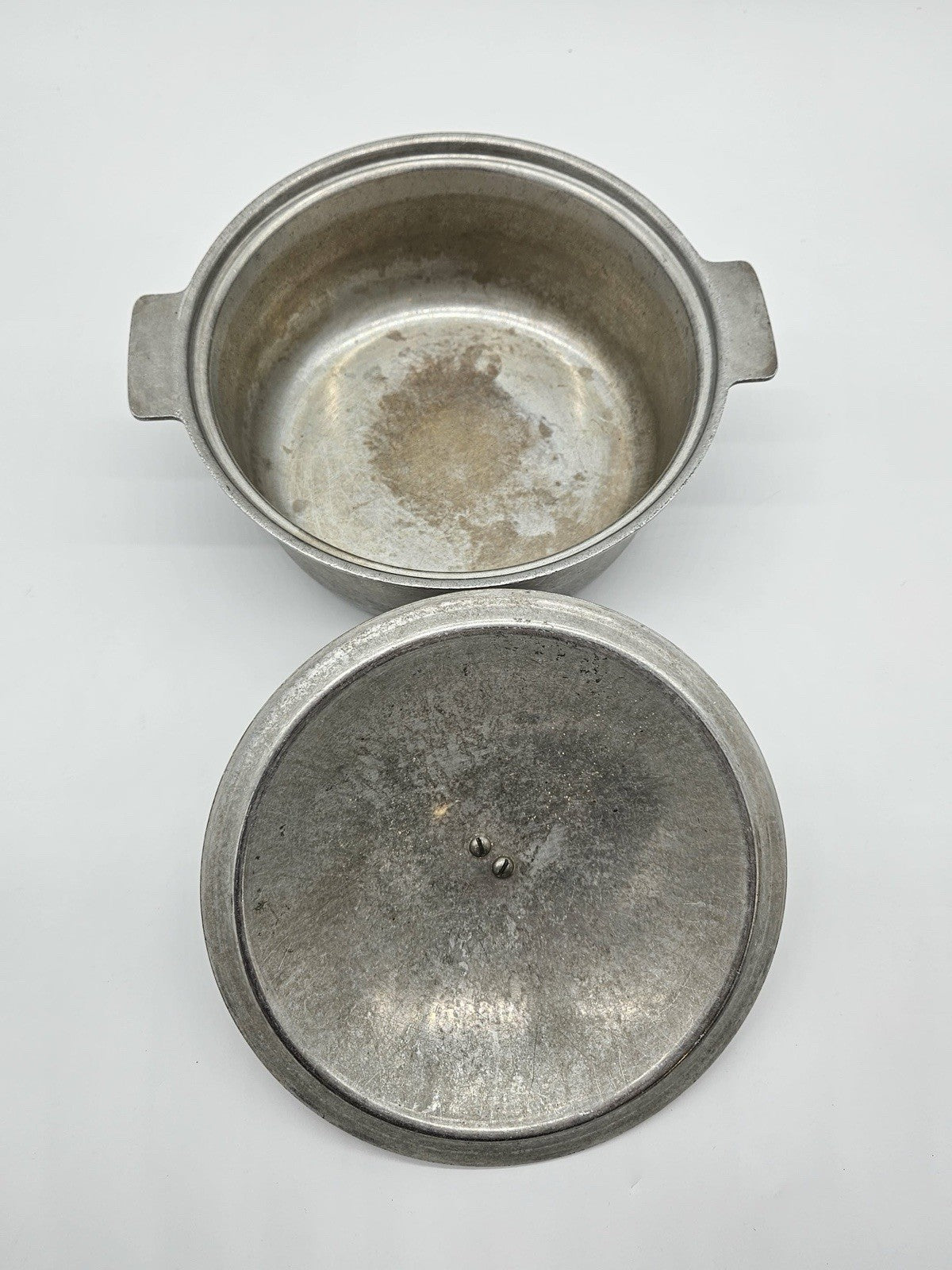 Vintage Kitchen KRAFT Aluminum Dutch Oven 3 Quart with Lid