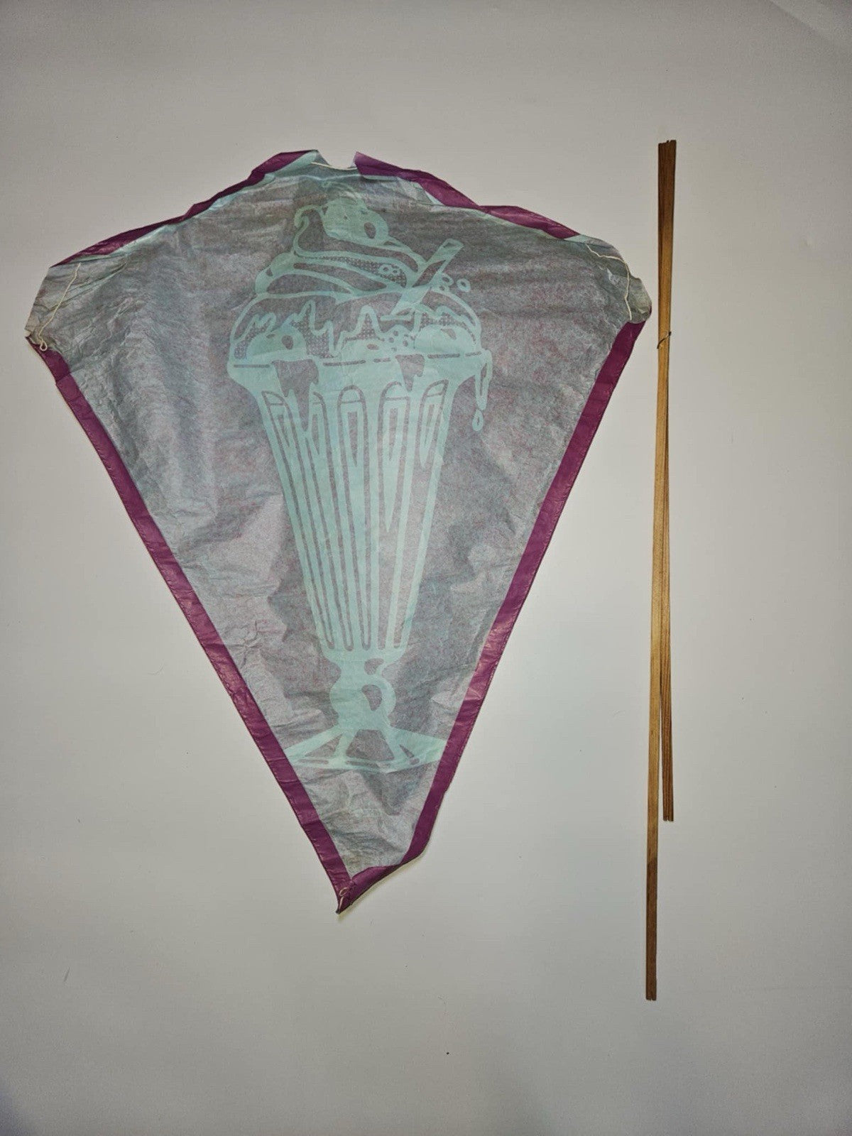 Vintage Hi-Flier Little Boy 15 cent kite Lot of 4 ~ 50s era