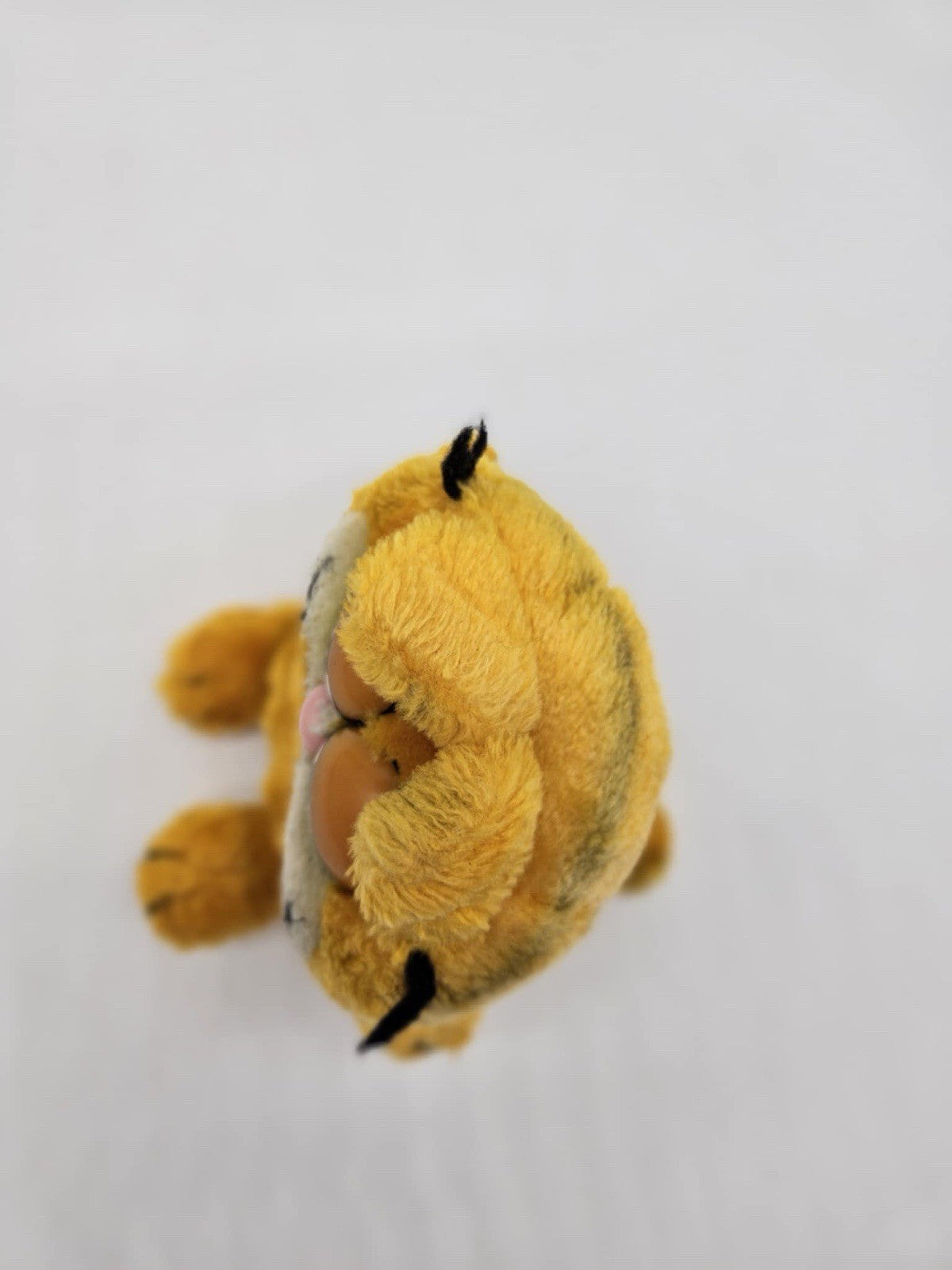 Vintage Dakin Garfield Plush 1981 Sitting Fat Cat Stuffed Animal Toy 9”