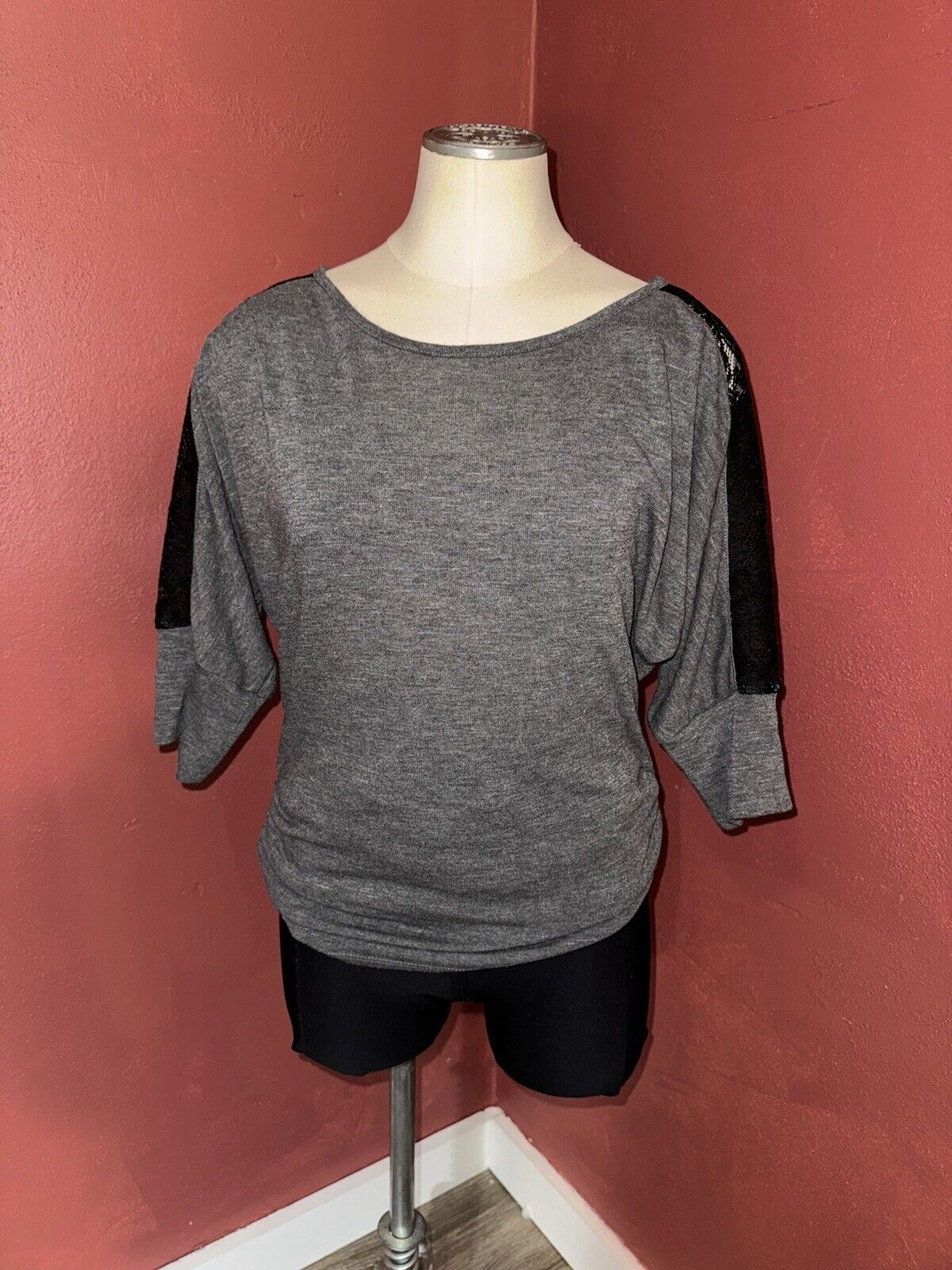 IZ BYER Grey Ribbed w/ Black Laced Top ~ Sz M