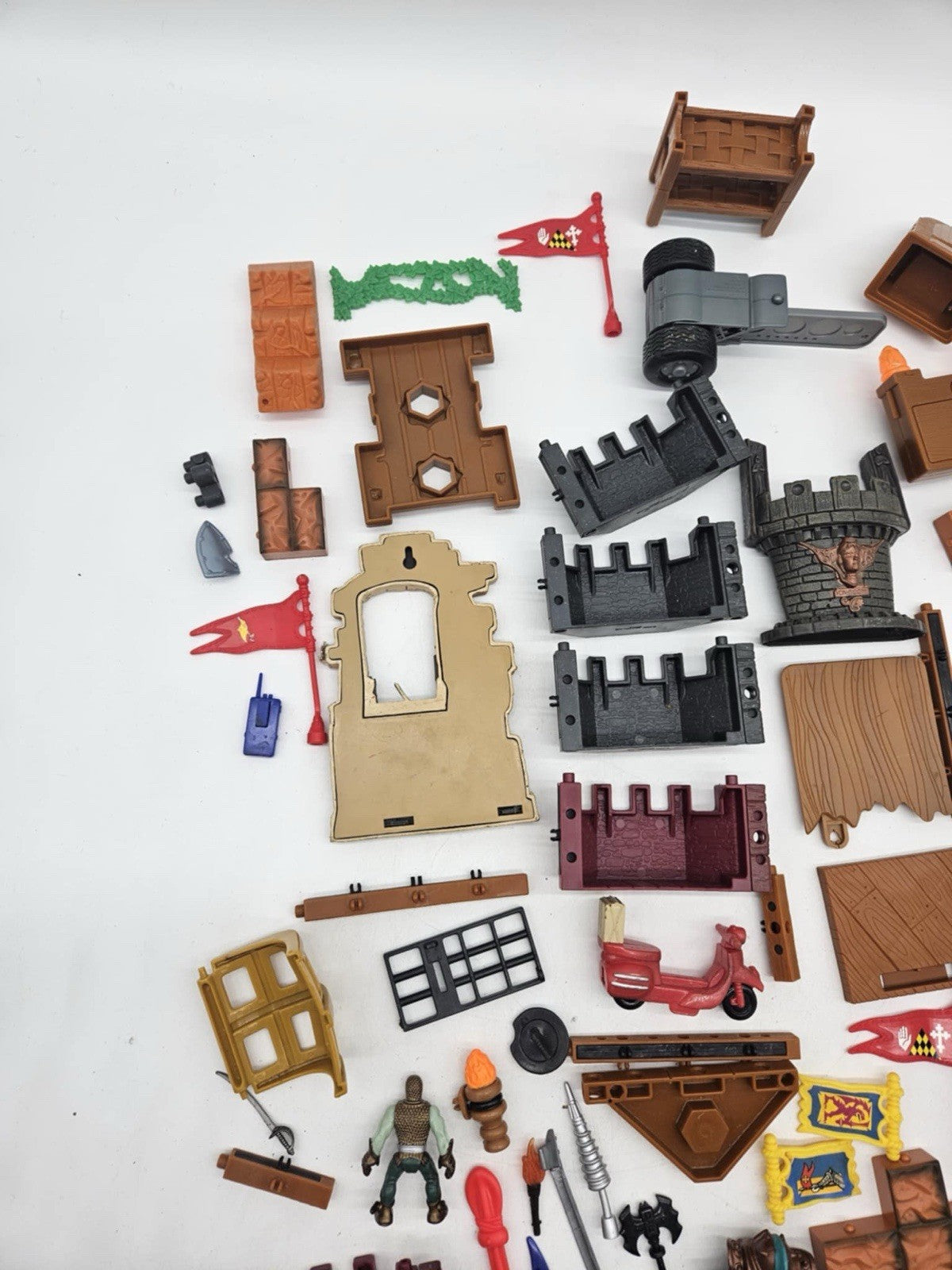 Large FISHER PRICE MATTEL IMAGINEXT Medieval Castle Lot