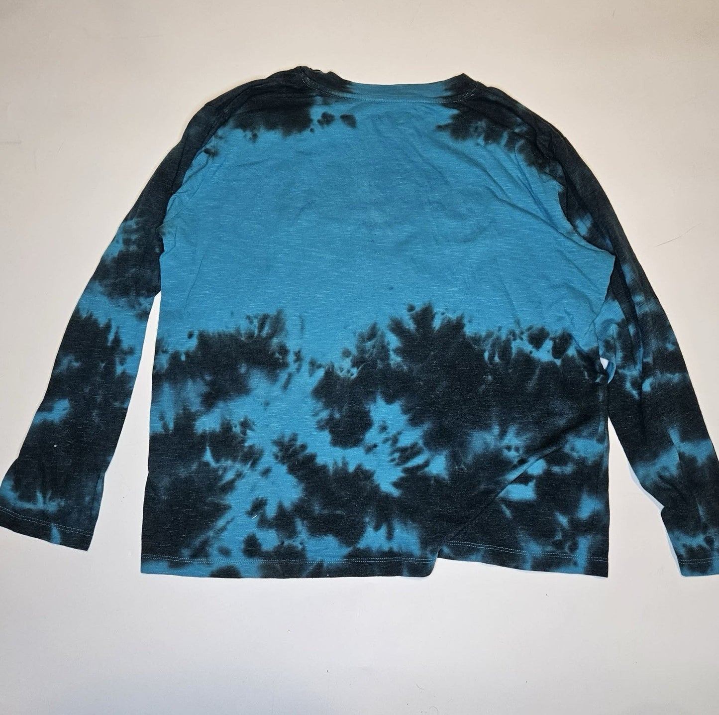 Disney Kids Unisex Blue Tie Dye Shirt Graphic Mickey Mouse Long Sleeve XL 15-17