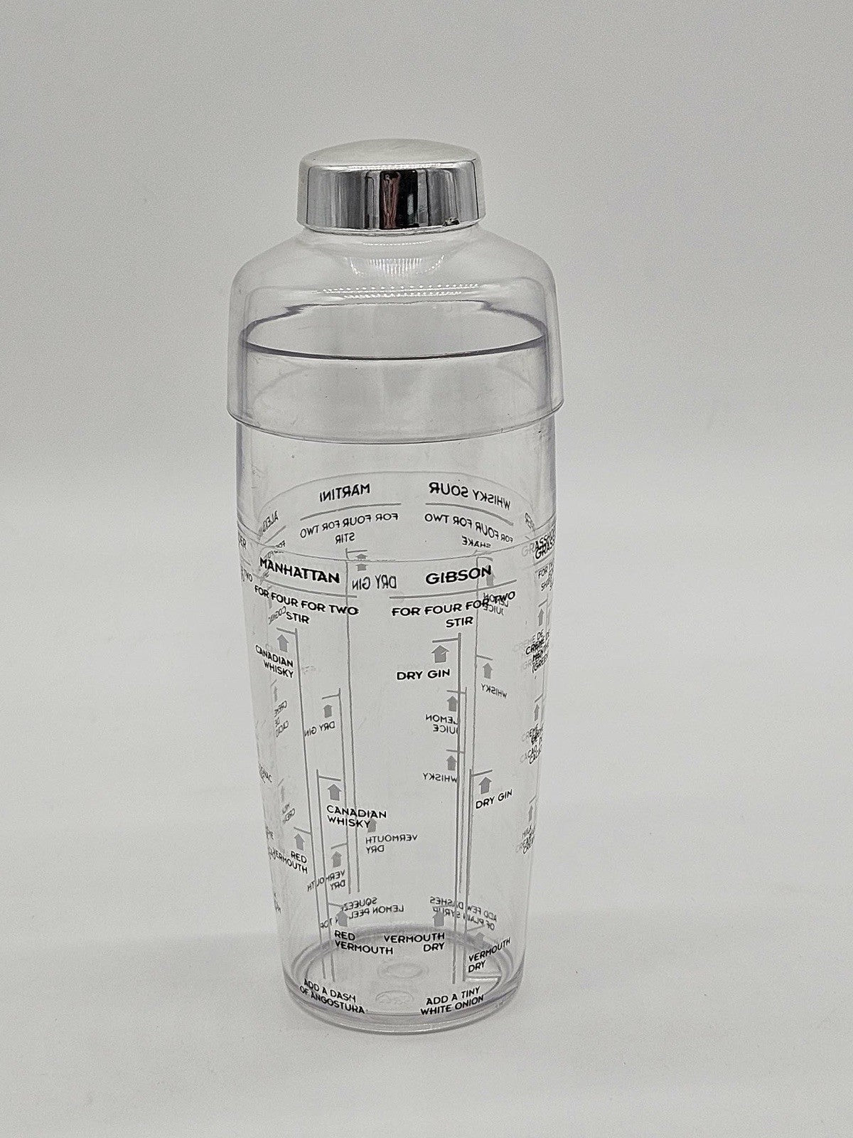 Vintage 24oz Glass Cocktail Shaker Includes Six Recipes