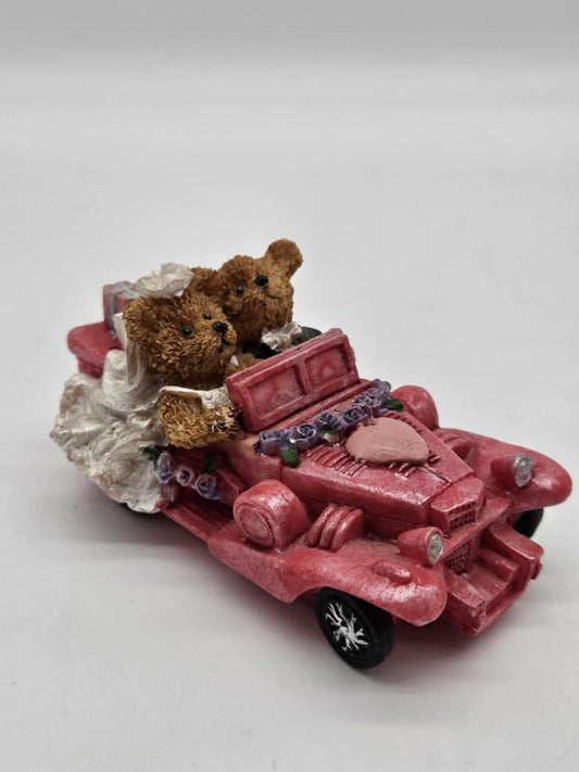 Vintage Just Married Bears in Pink Car