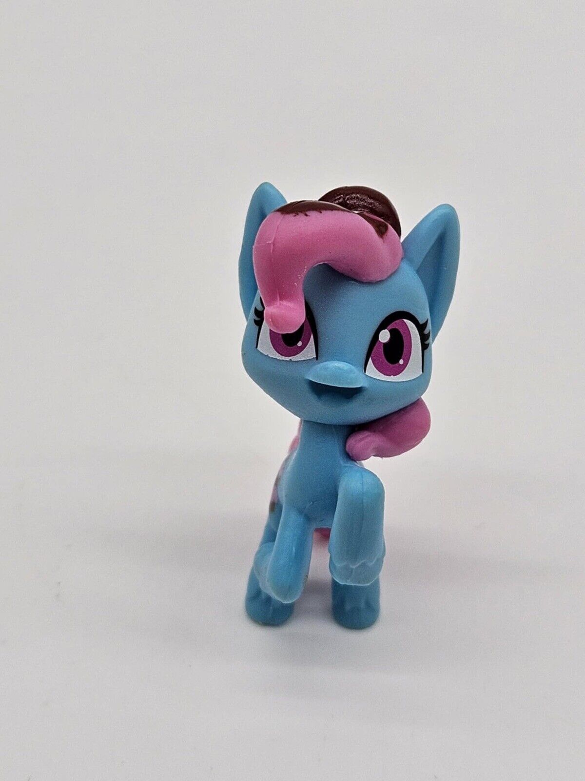 My Little Pony MLP Blind Bag Mrs. Dazzle Cup Cake Mini Figure 1.5" Pink FIM Rare