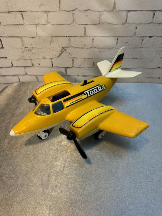 S-478 VINTAGE 1979 TONKA HAND COMMANDER TURBO PROP AIRPLANE /PLASTIC