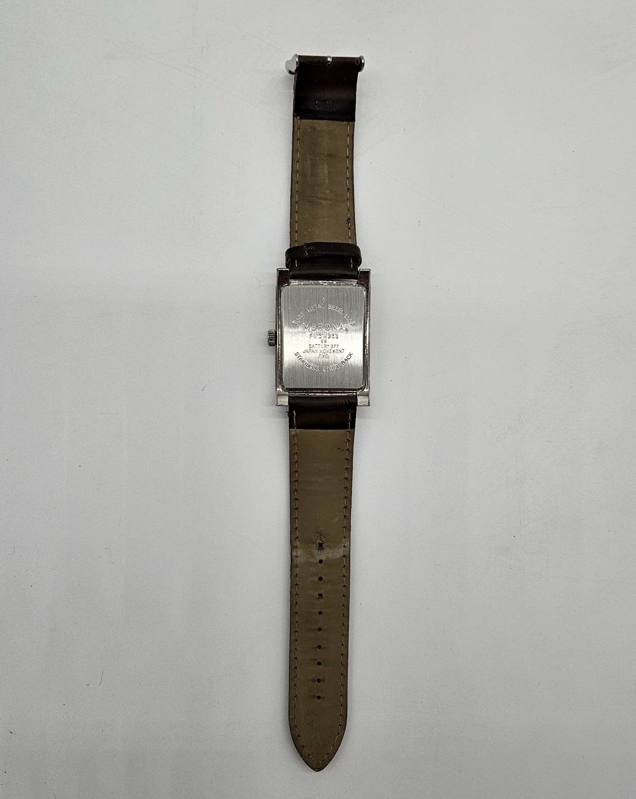 Merona FMDM 203 Gold Toned Watch Dimond Quartz Japanese Movement