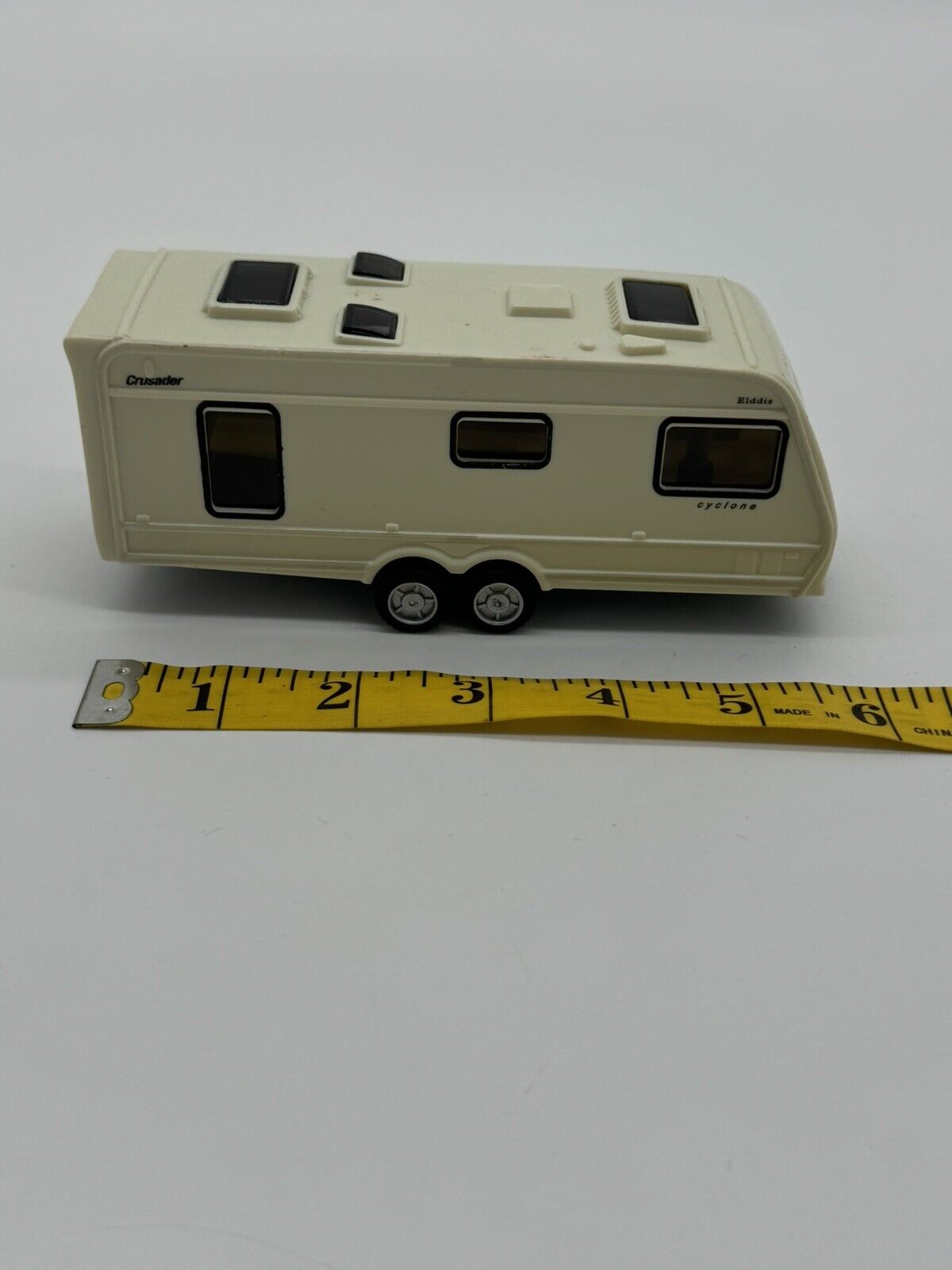 Teamsters die-cast Elddis  Cyclone Caravan Toy Camper 005