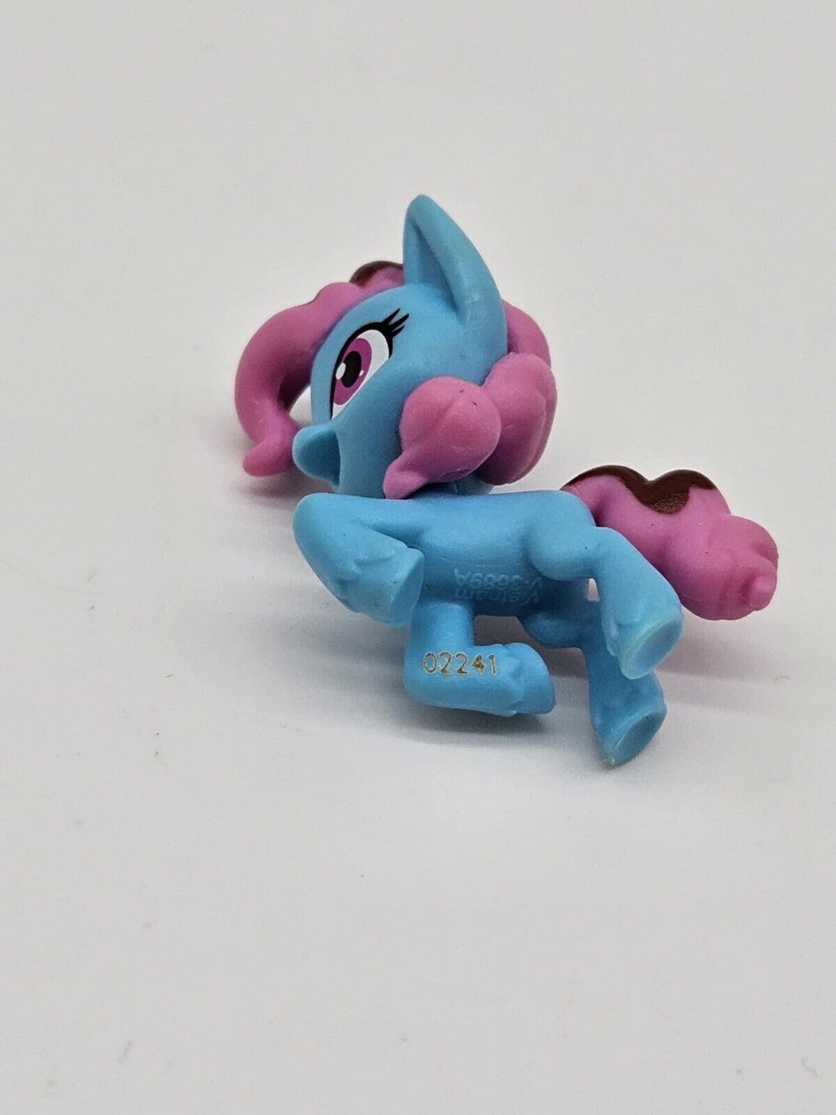 My Little Pony MLP Blind Bag Mrs. Dazzle Cup Cake Mini Figure 1.5" Pink FIM Rare