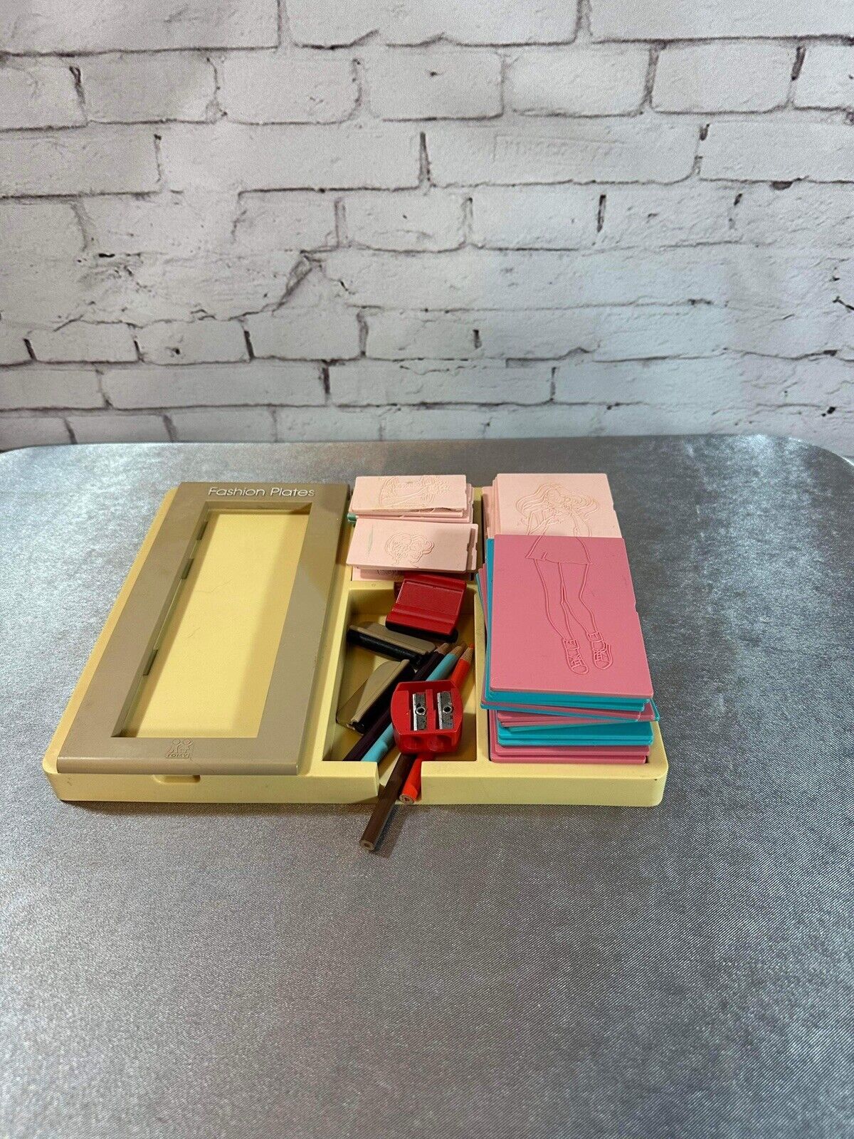 Vintage 1978 Tomy Fashion Plates Double Set of 38 Plates w Holder- Design- Model