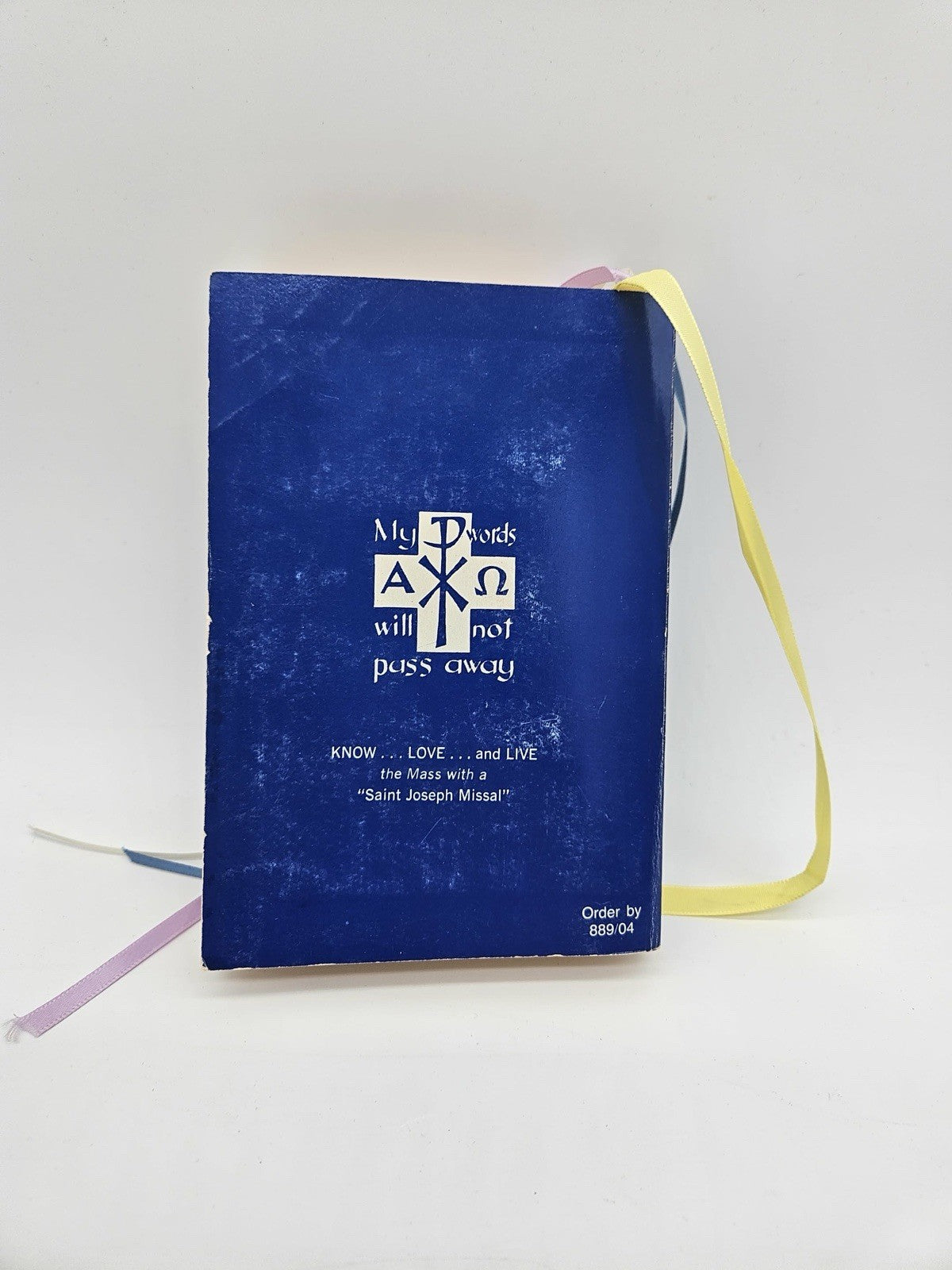 St Joseph's Sunday Missal Prayerbook & Hymnal for 1992 Catholic