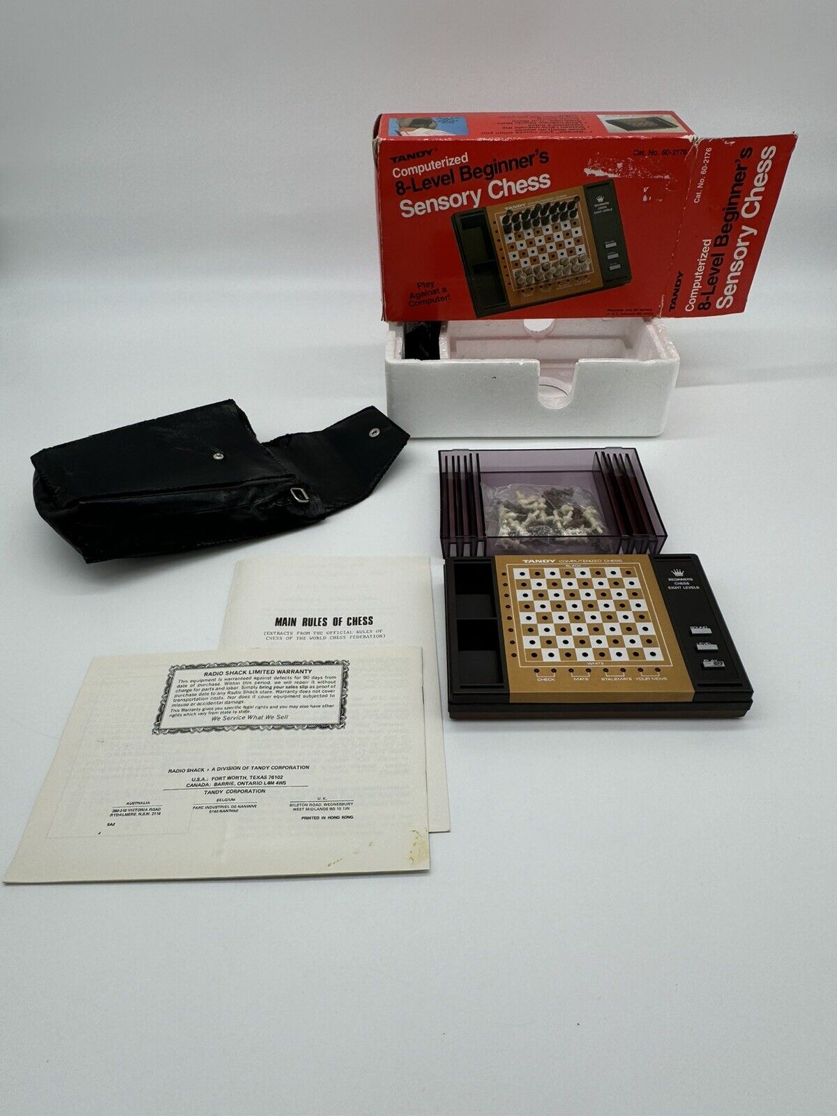 NEW Vintage Tandy Computerized 8-Level Beginner’s Chess Radio Shack 60-2176