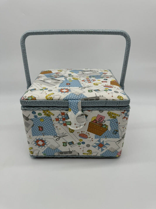 CUTE Vintage Portable Sewing Box