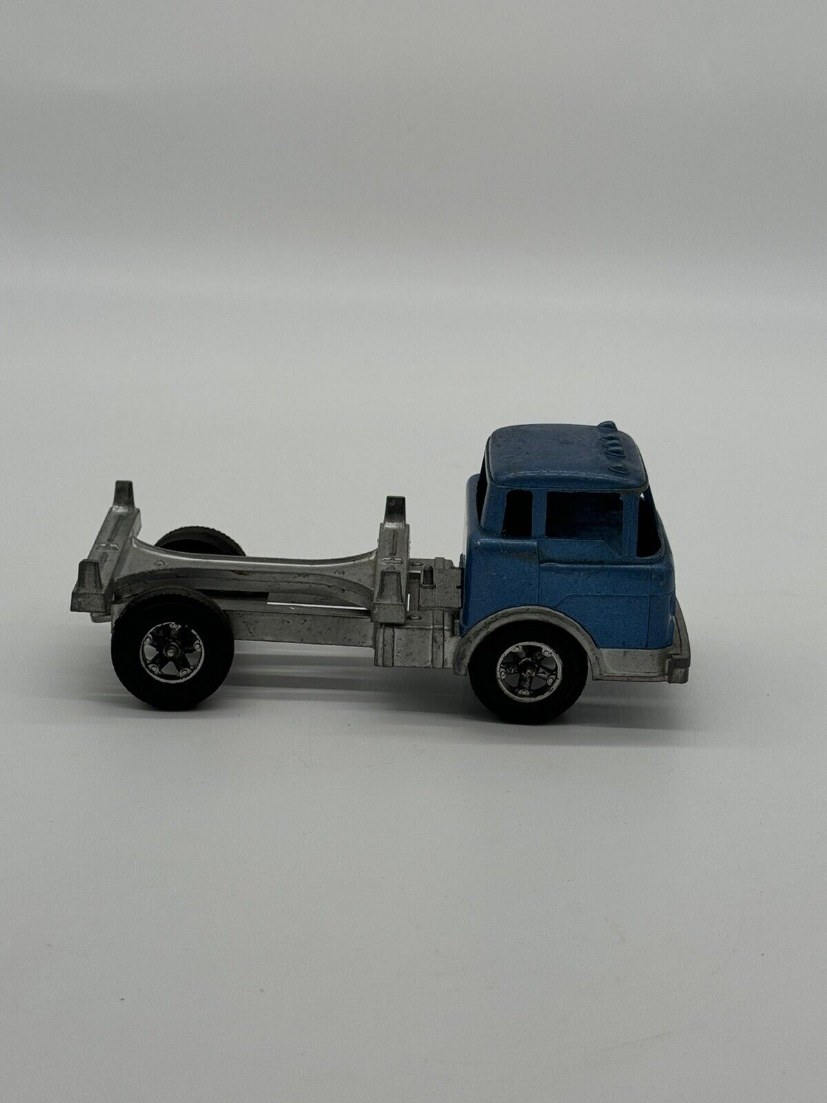 Vintage Hubley Log Hauler Truck #1490 Logger Made in USA - Metal Toy Truck FNF